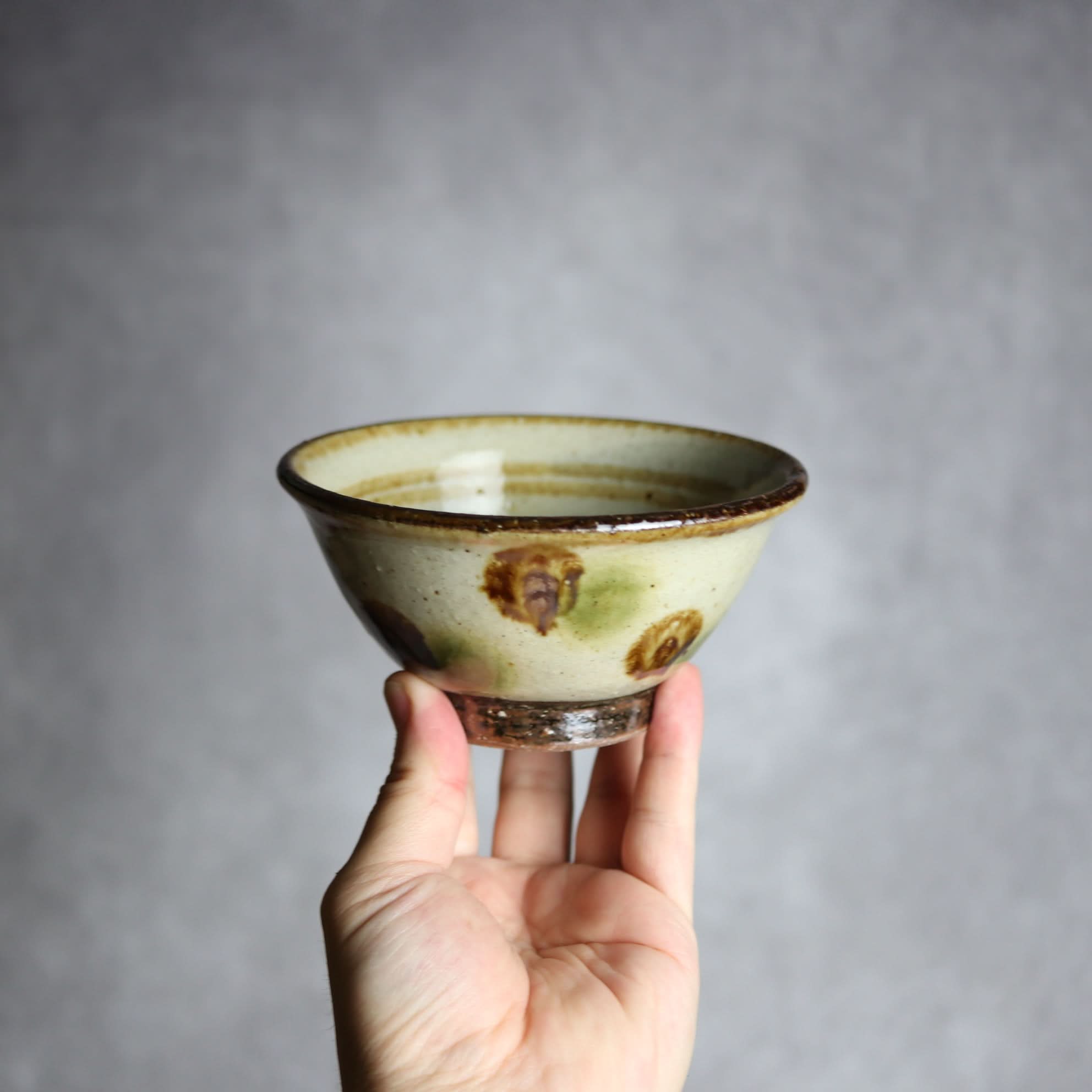 4寸マカイ 緑 茶 ドット やちむん 陶器 陶芸こまがた やちむん 陶器.