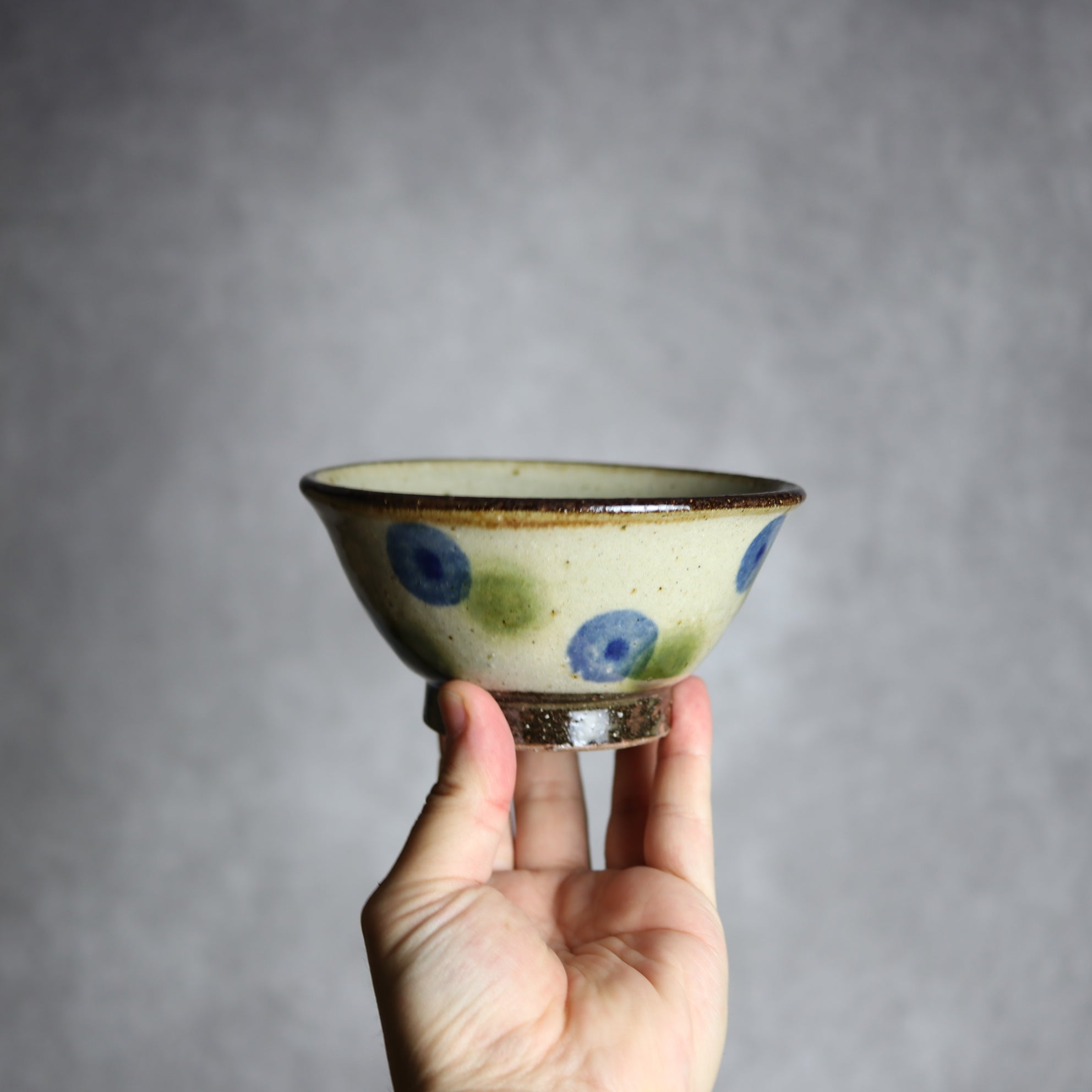 4寸マカイ 青 緑 ドット やちむん 陶器 陶芸こまがた