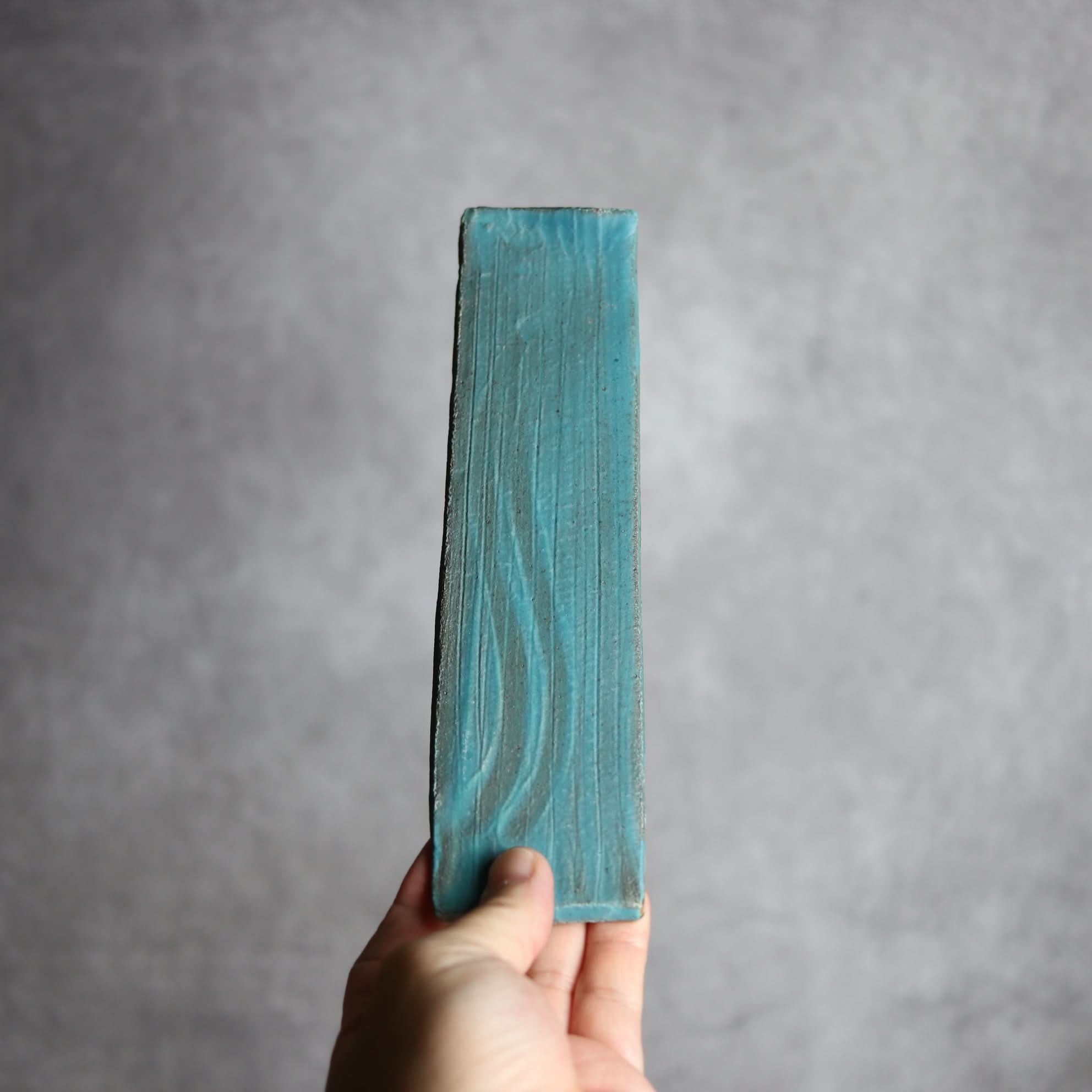 細長板皿1 ペルシャ釉 やちむん 陶器 陶と厨子甕 ひ窯 やちむん 陶器.