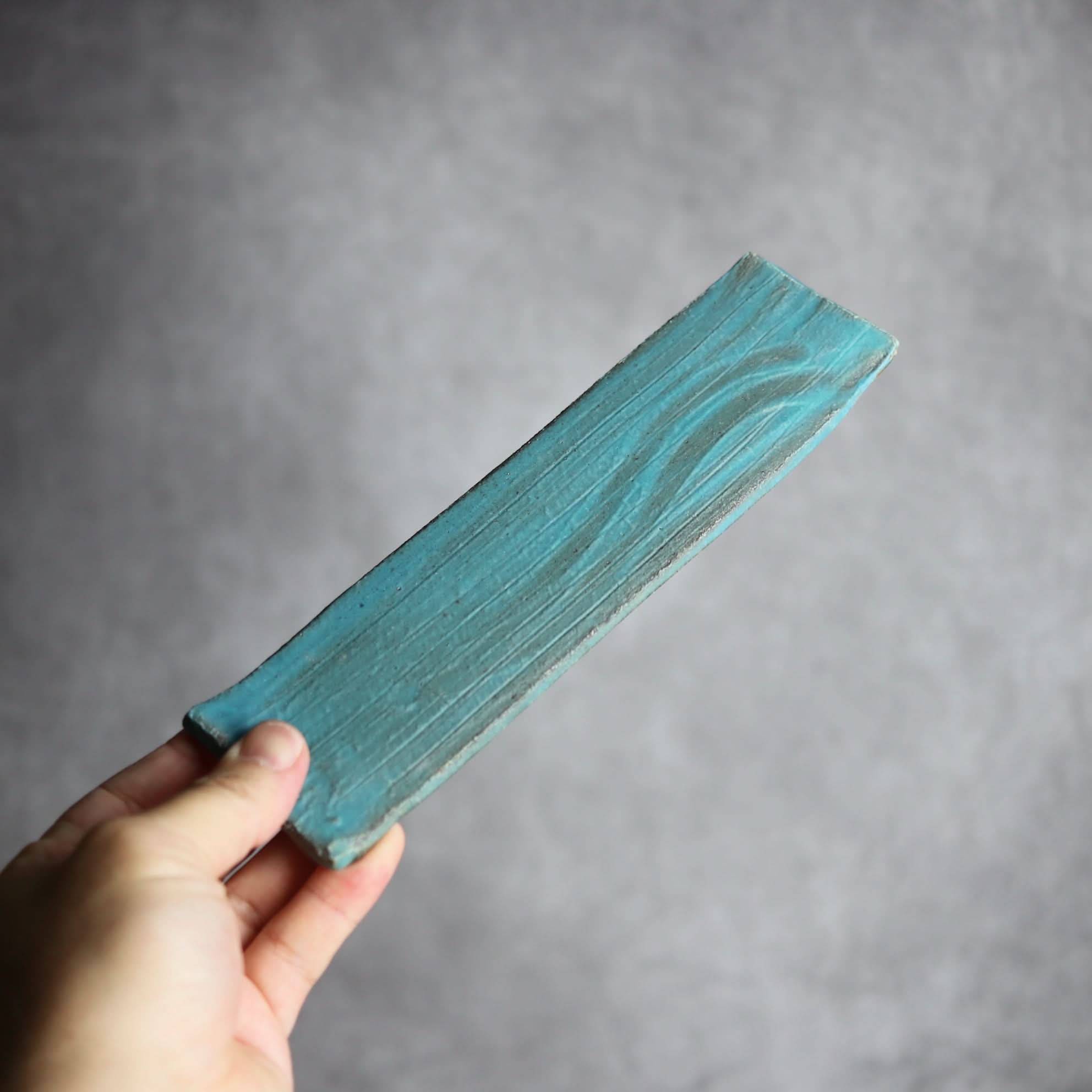 細長板皿1 ペルシャ釉 やちむん 陶器 陶と厨子甕 ひ窯 やちむん 陶器.