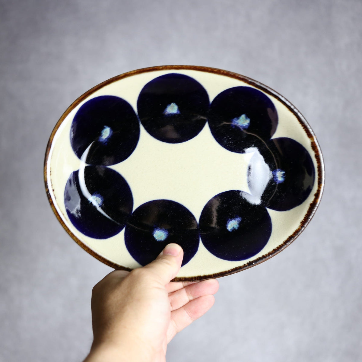 オーバル皿1 青丸紋 やちむん 陶器 エドメ陶房 やちむん 陶器.