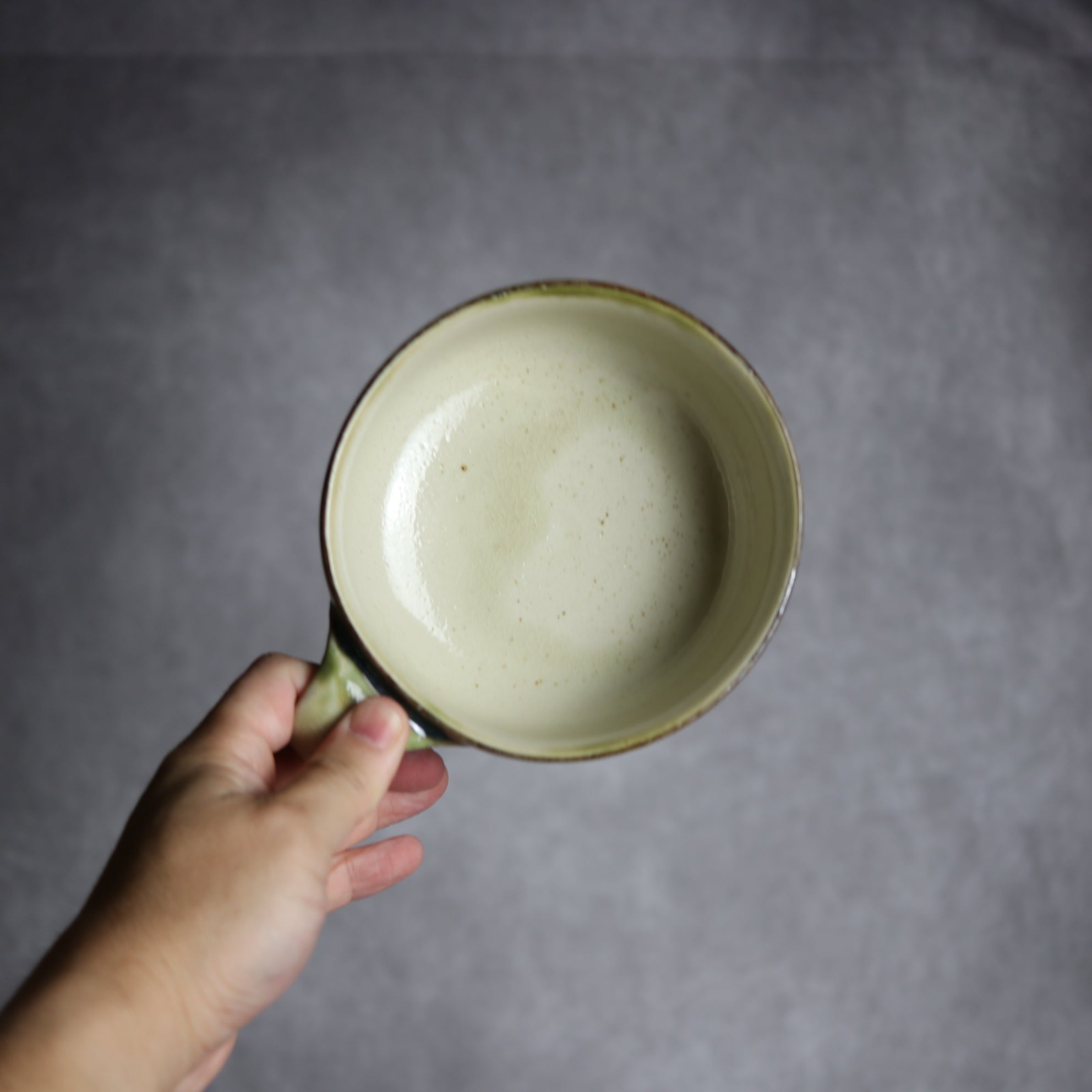 茂生窯 - スープマグ1 三彩 線彫 唐草 やちむん 陶器 茂生窯 - mundasui