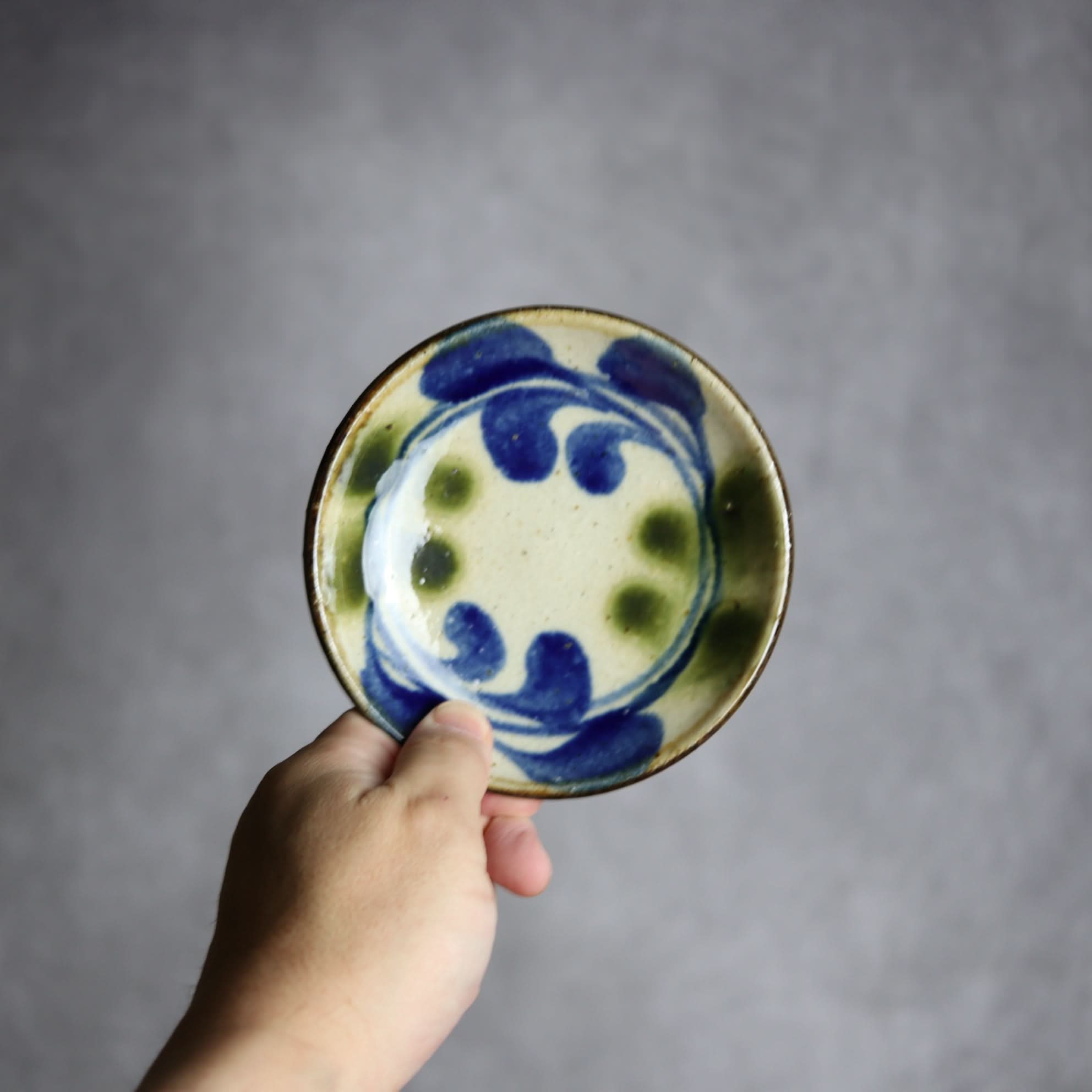 4寸皿 青 緑 デイゴ やちむん 陶器 陶芸こまがた やちむん 陶器.