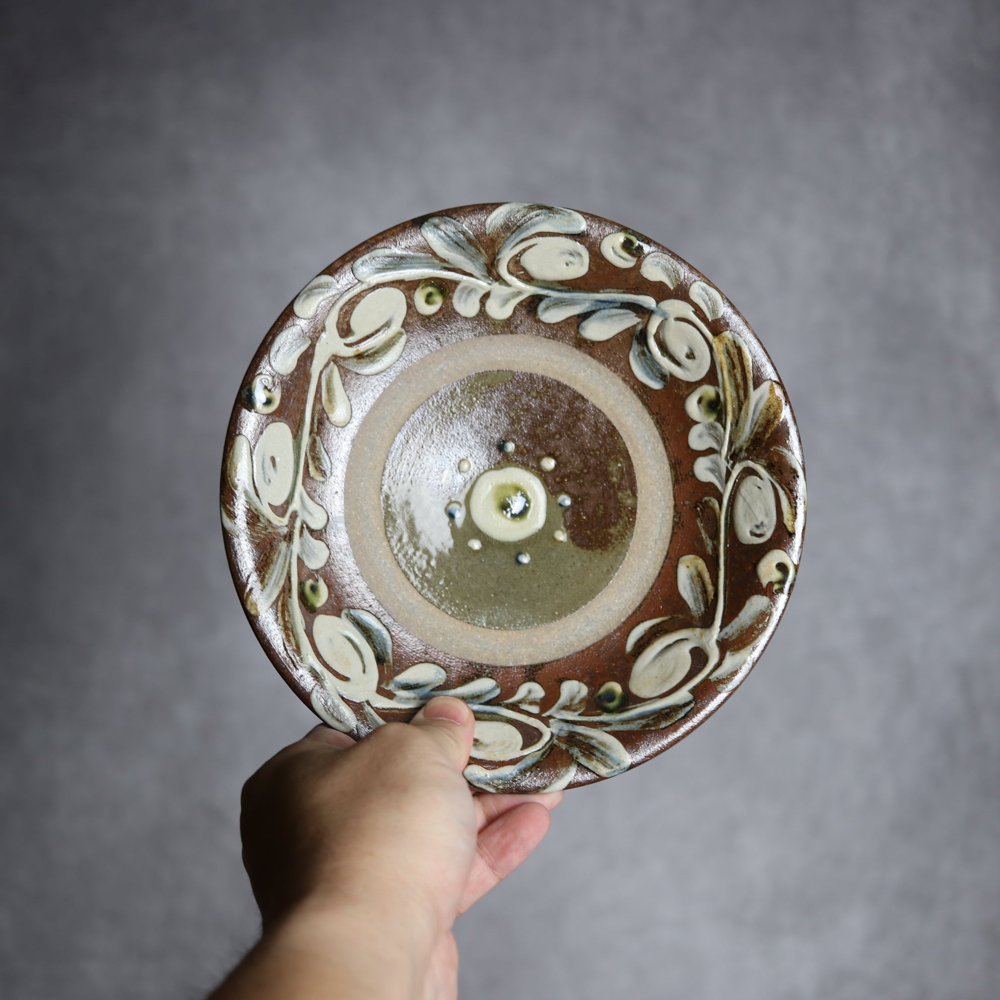 茂生窯 - 6寸皿1 イッチン 唐草 やちむん 陶器 茂生窯 - mundasui