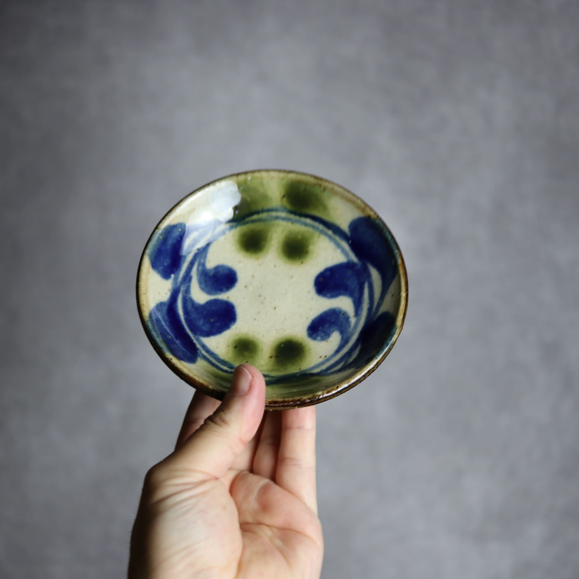 4寸皿 青 緑 デイゴ やちむん 陶器 陶芸こまがた やちむん 陶器.