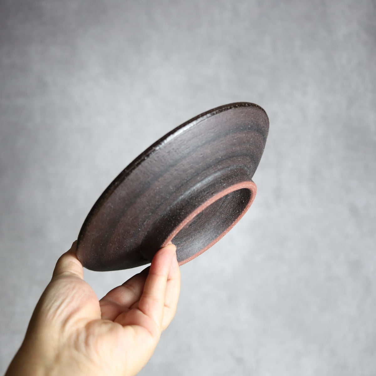 6寸皿1 黒シリーズ やちむん 陶器 sui