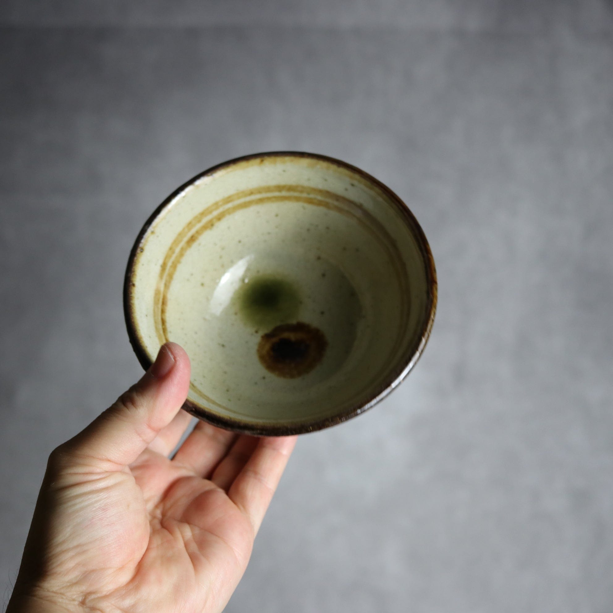4寸マカイ 緑 茶 ドット やちむん 陶器 陶芸こまがた