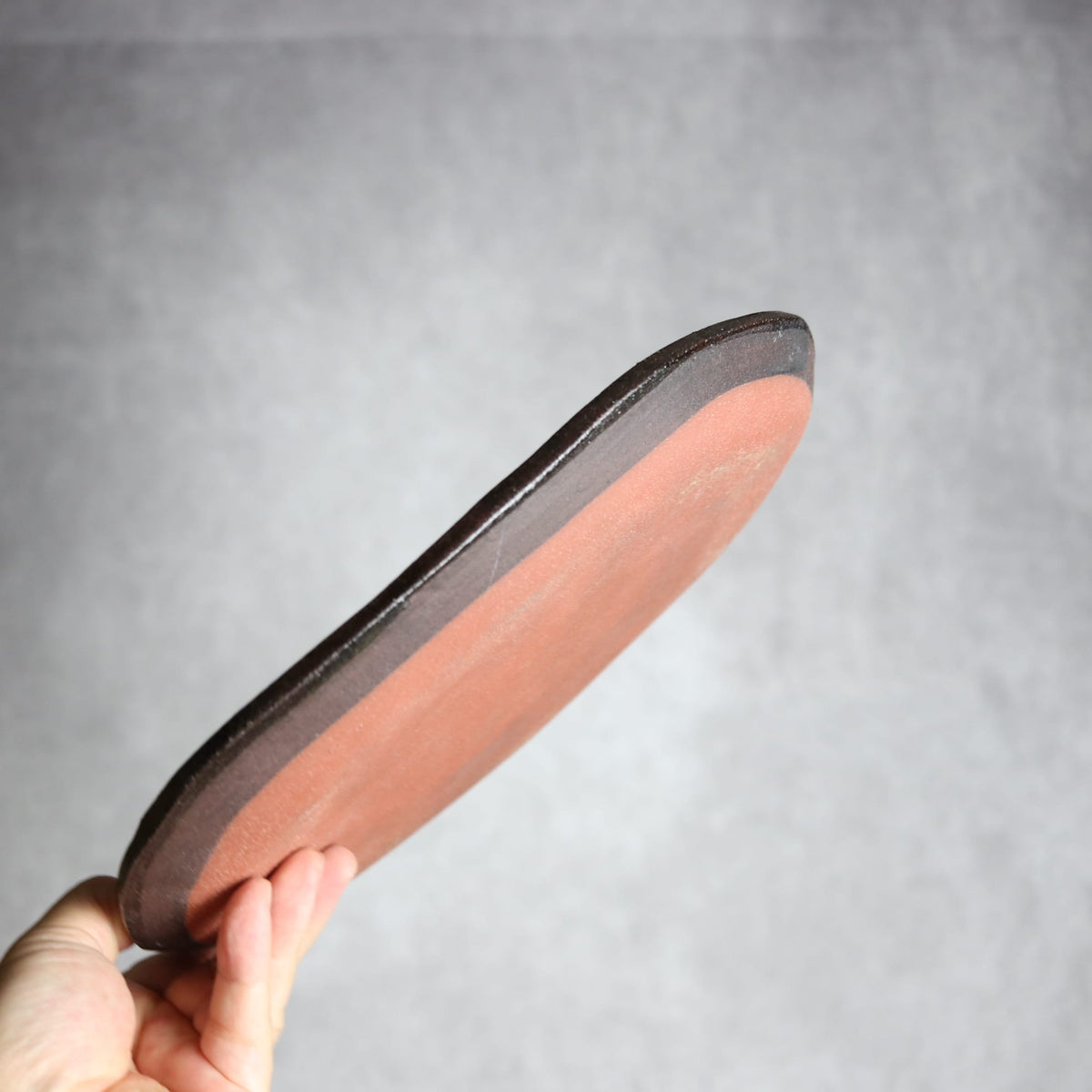 オーバルリム皿1 黒シリーズ やちむん 陶器 sui