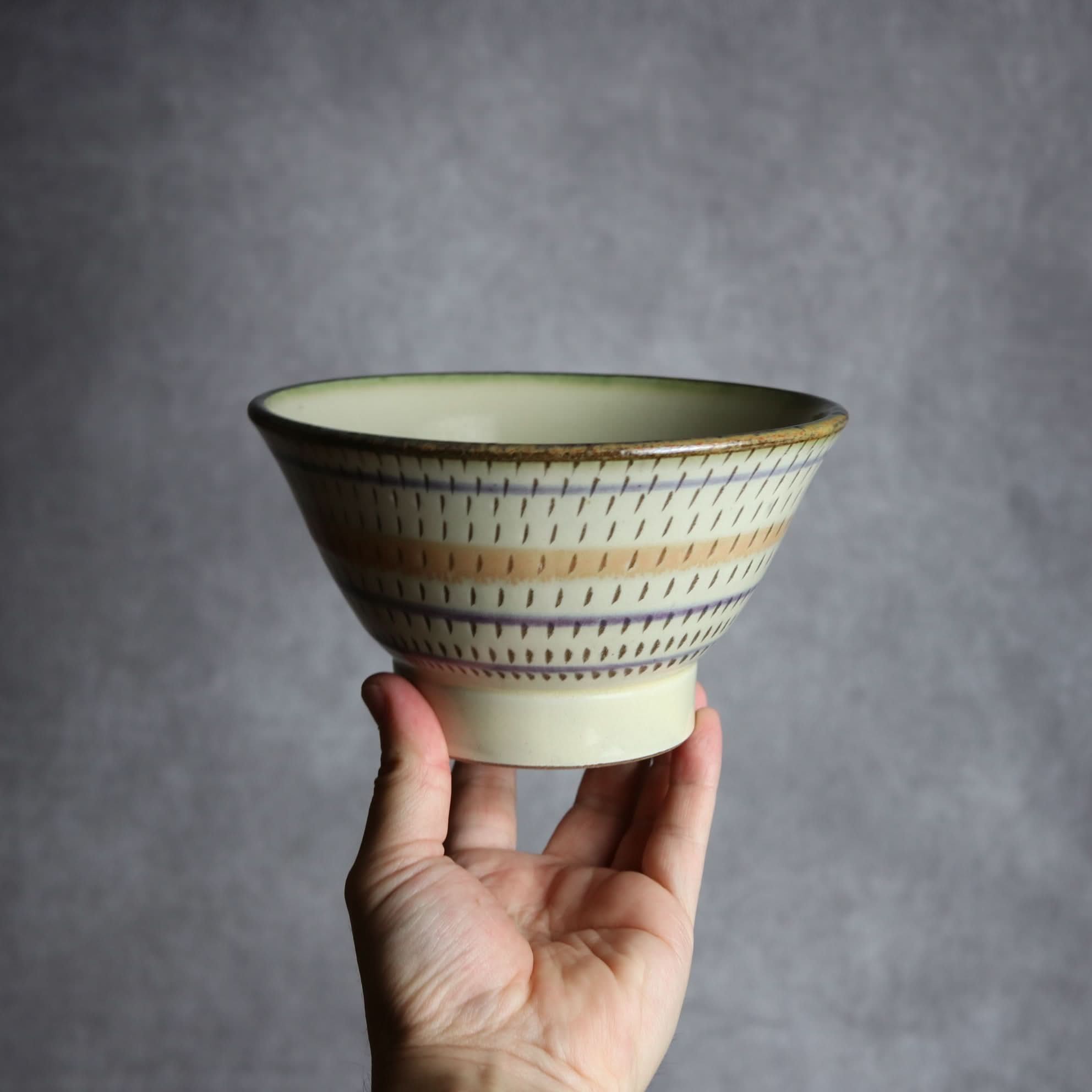 5寸マカイ サンゴ 飛鉋 輪紋 やちむん 陶器 幸陶器 やちむん 陶器.