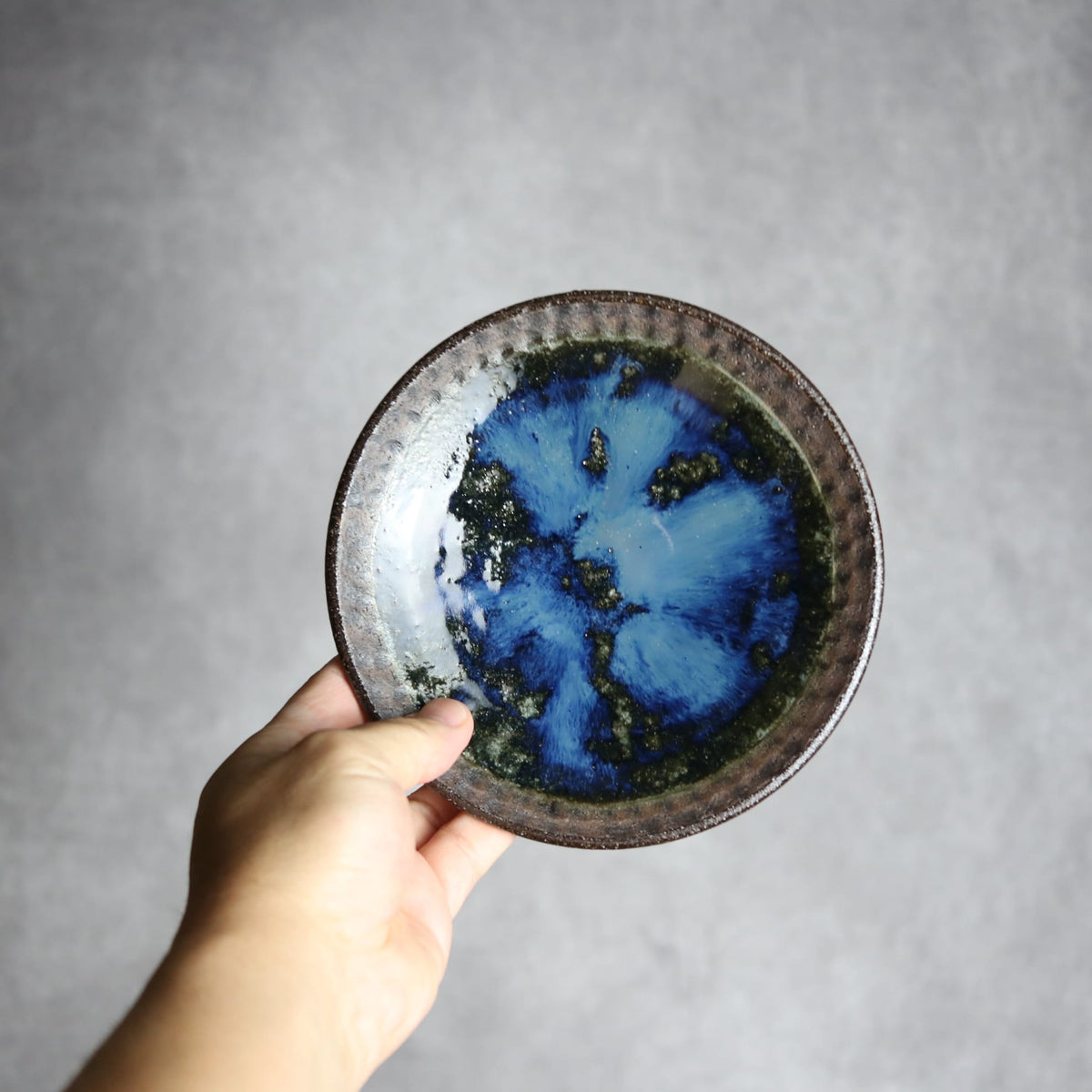 5寸皿2 孔雀 やちむん 陶器 sui