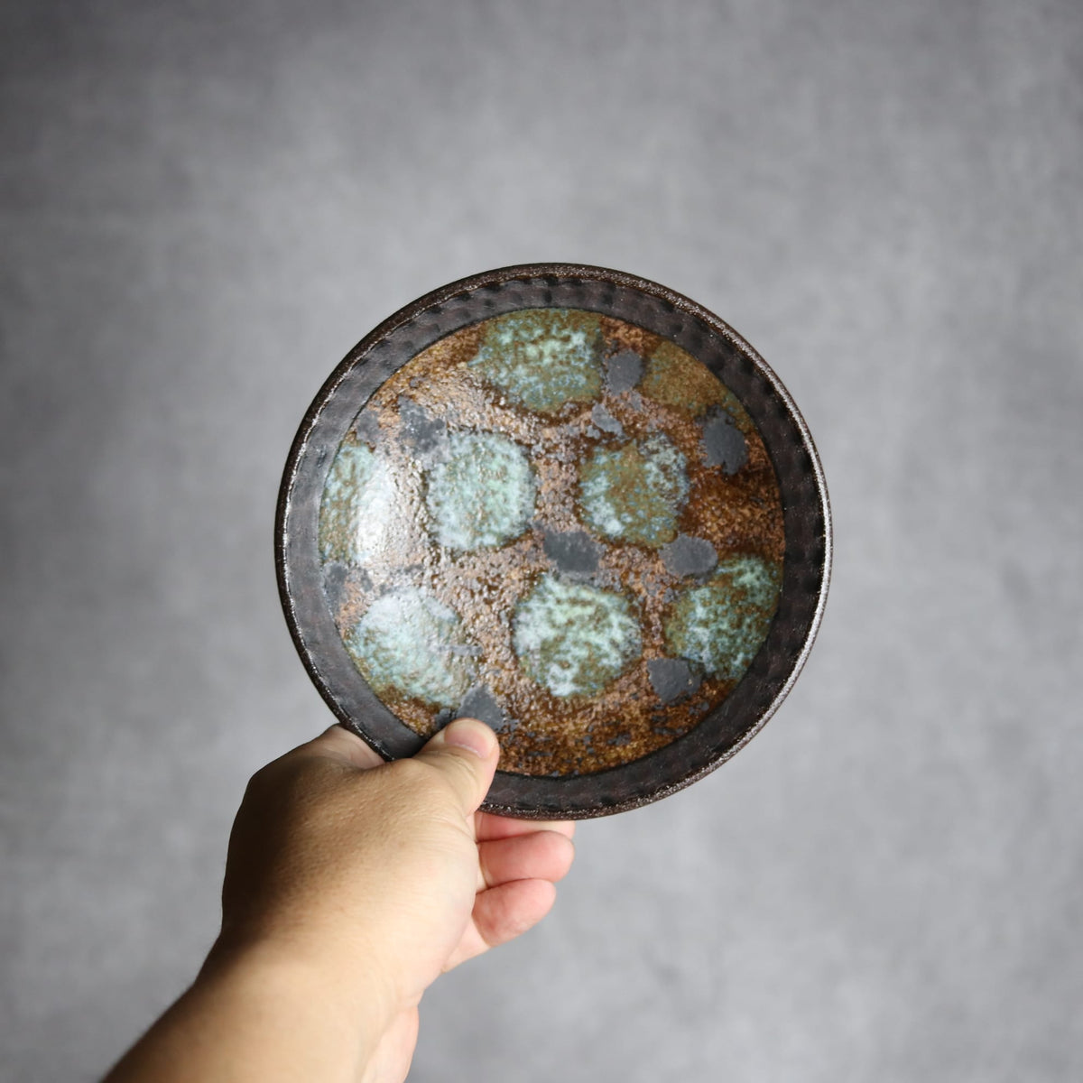 5寸皿2 黒シリーズ やちむん 陶器 sui