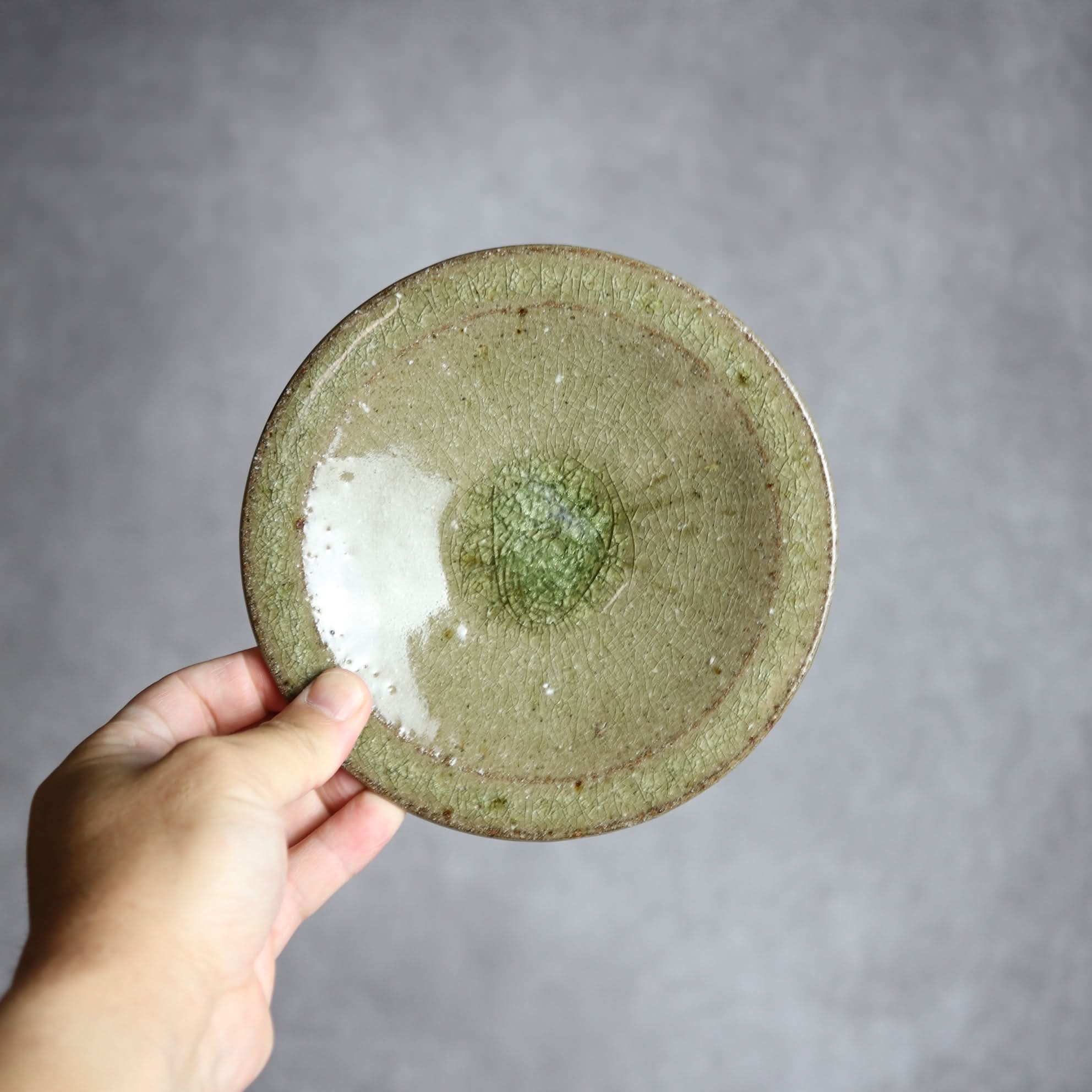 5寸皿2 灰釉 やちむん 陶器 仁陶器工房 陶器.