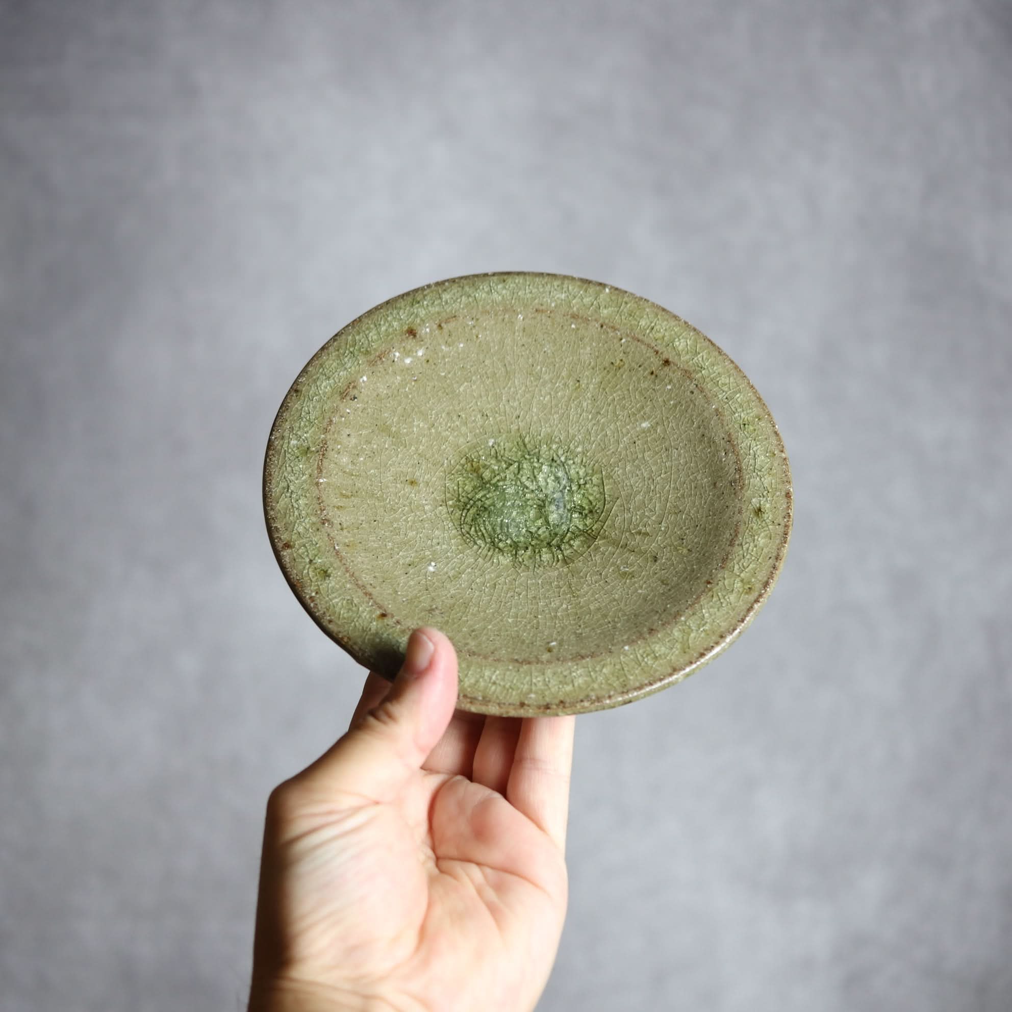 5寸皿2 灰釉 やちむん 陶器 仁陶器工房 陶器.