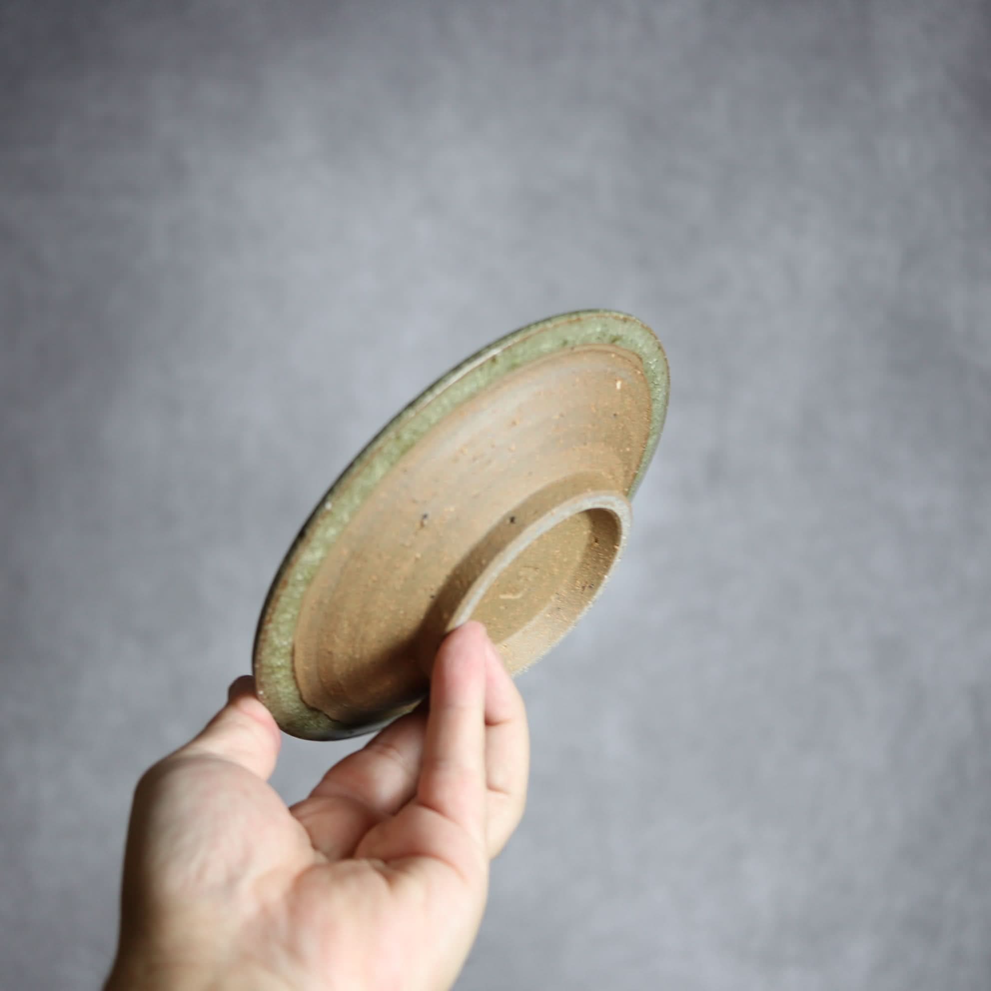 5寸皿3 灰釉 やちむん 陶器 仁陶器工房 陶器.