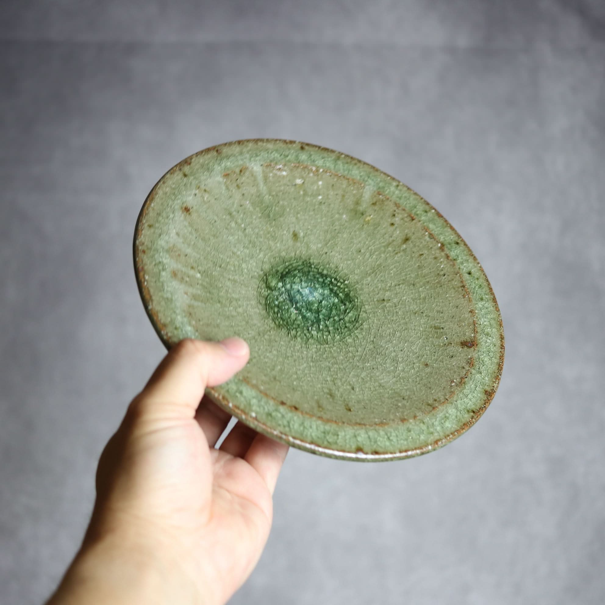 6寸皿1 灰釉 やちむん 陶器 仁陶器工房 陶器.