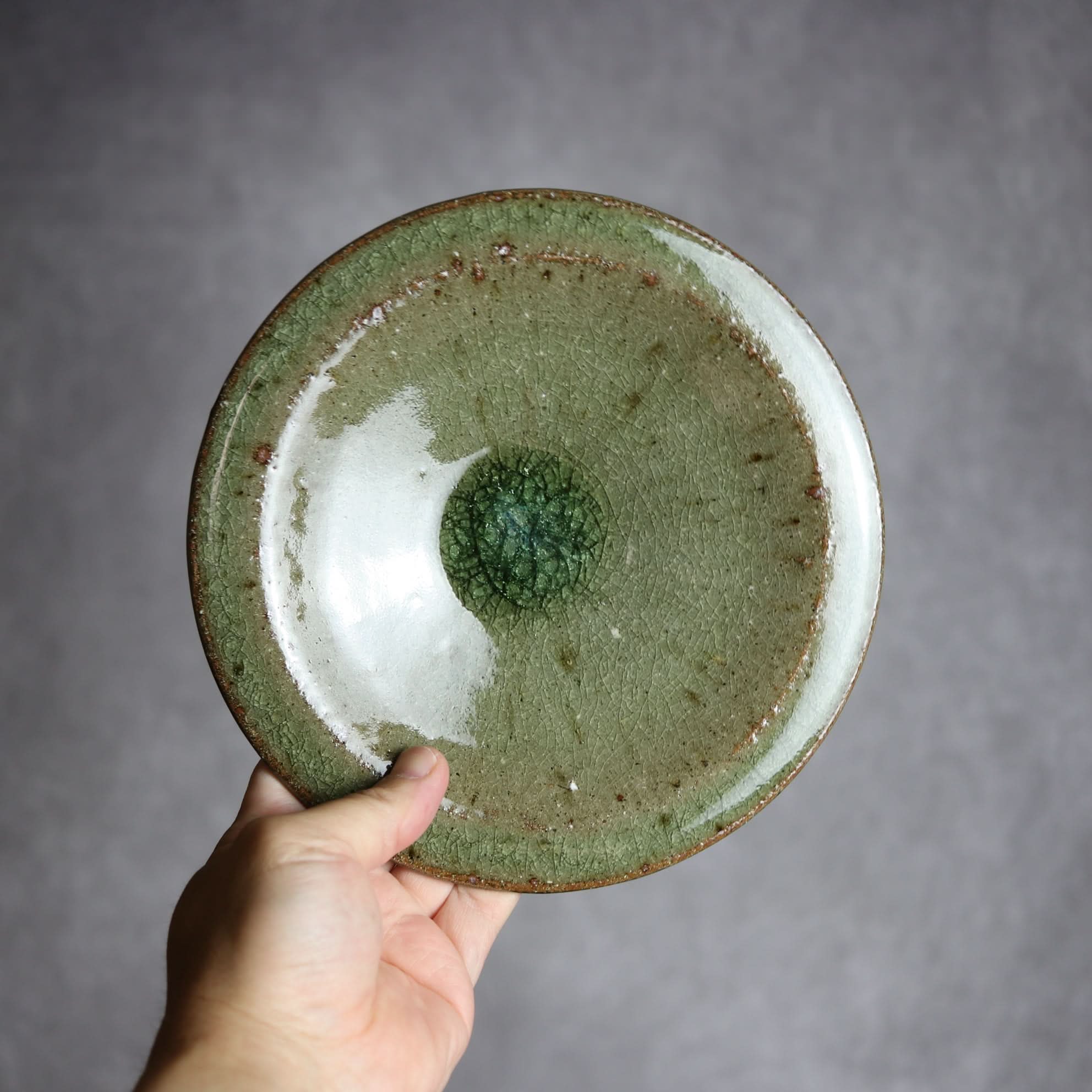 6寸皿2 灰釉 やちむん 陶器 仁陶器工房 陶器.