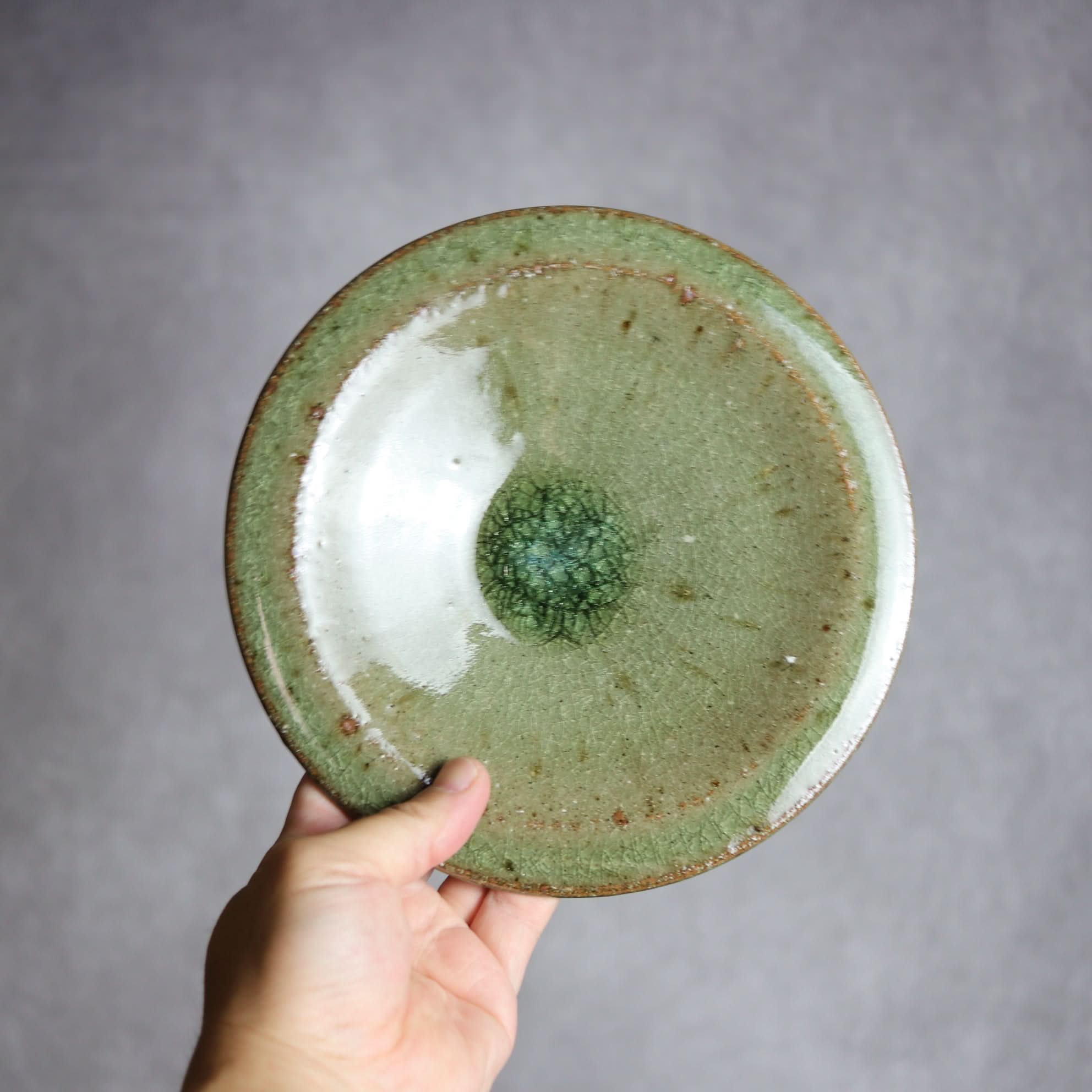 6寸皿2 灰釉 やちむん 陶器 仁陶器工房 陶器.