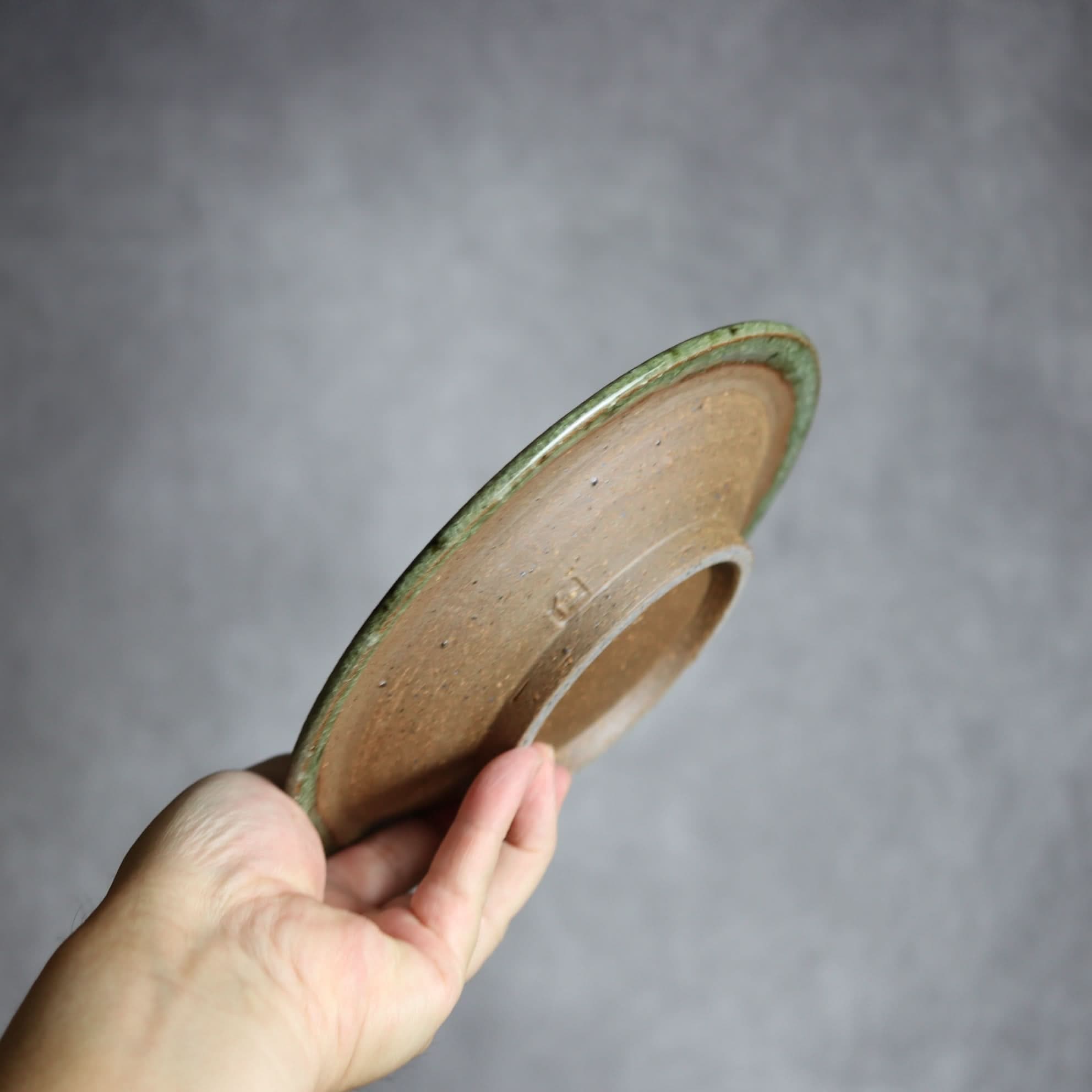 6寸皿2 灰釉 やちむん 陶器 仁陶器工房 陶器.