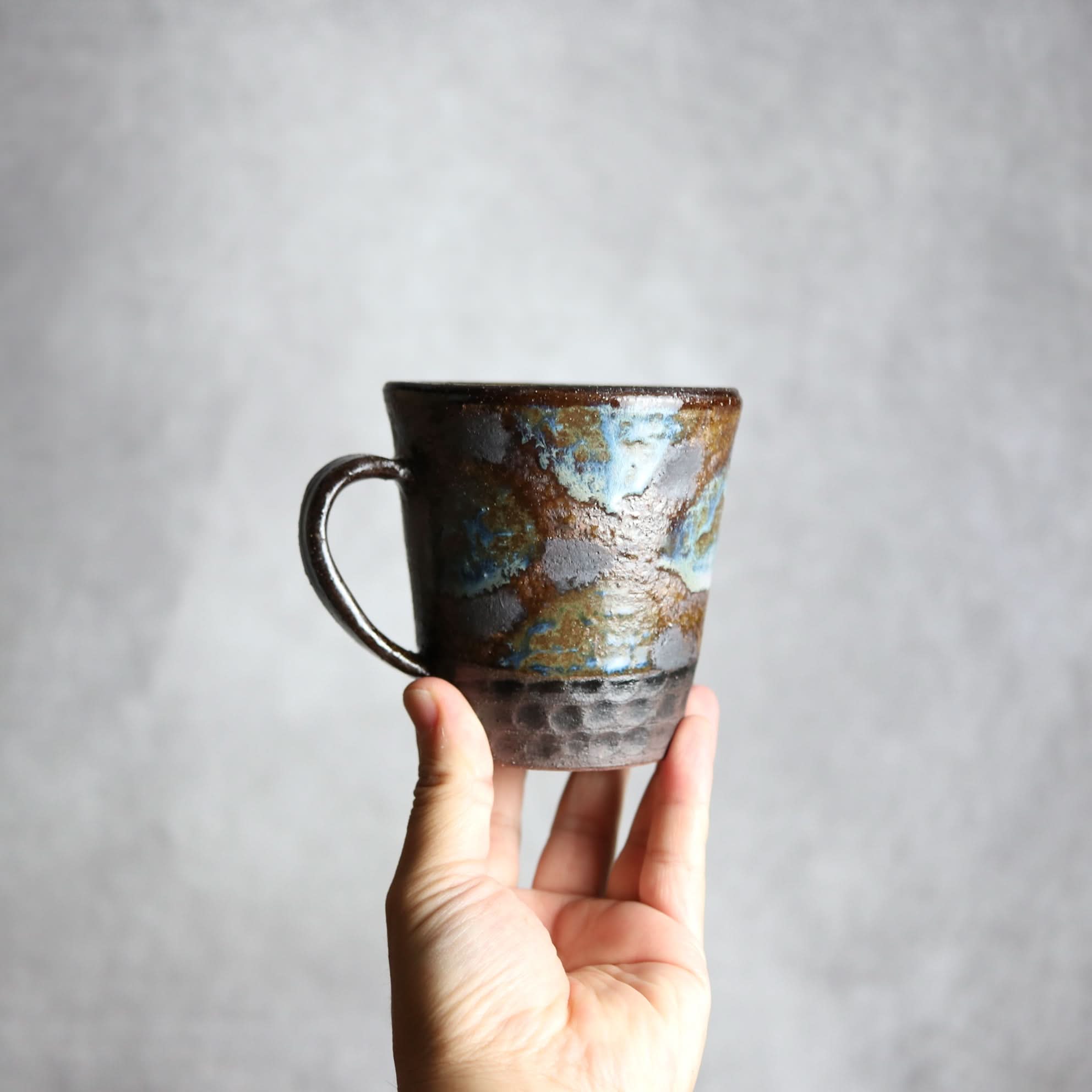 ビアマグ1 黒シリーズ やちむん 陶器 sui やちむん 陶器.