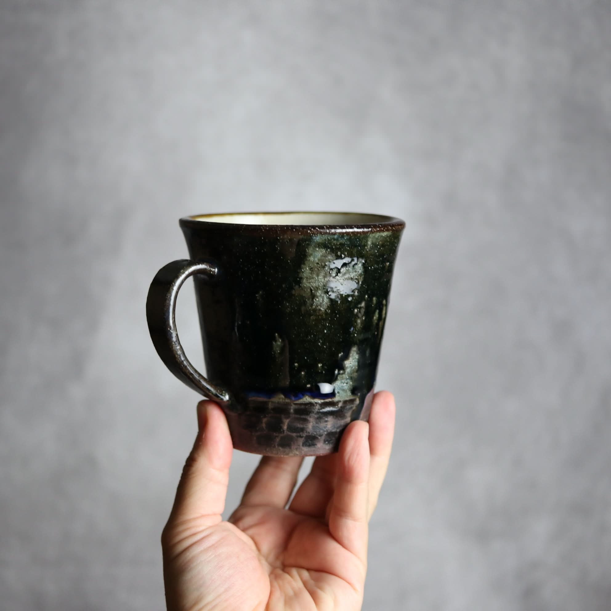 ビアマグ1 孔雀 やちむん 陶器 sui やちむん 陶器.