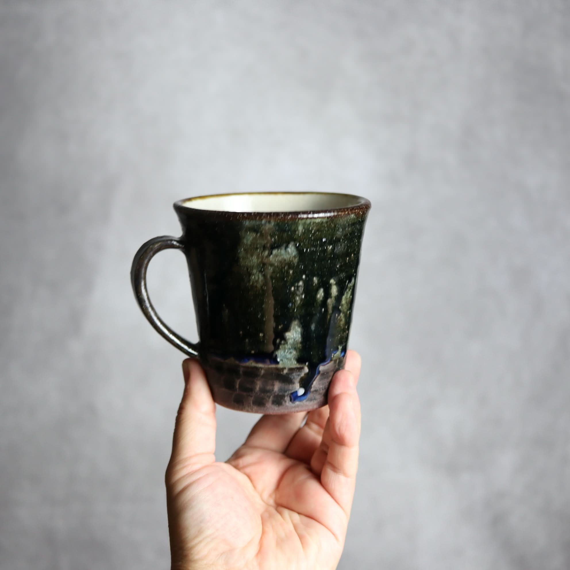 ビアマグ1 孔雀 やちむん 陶器 sui やちむん 陶器.