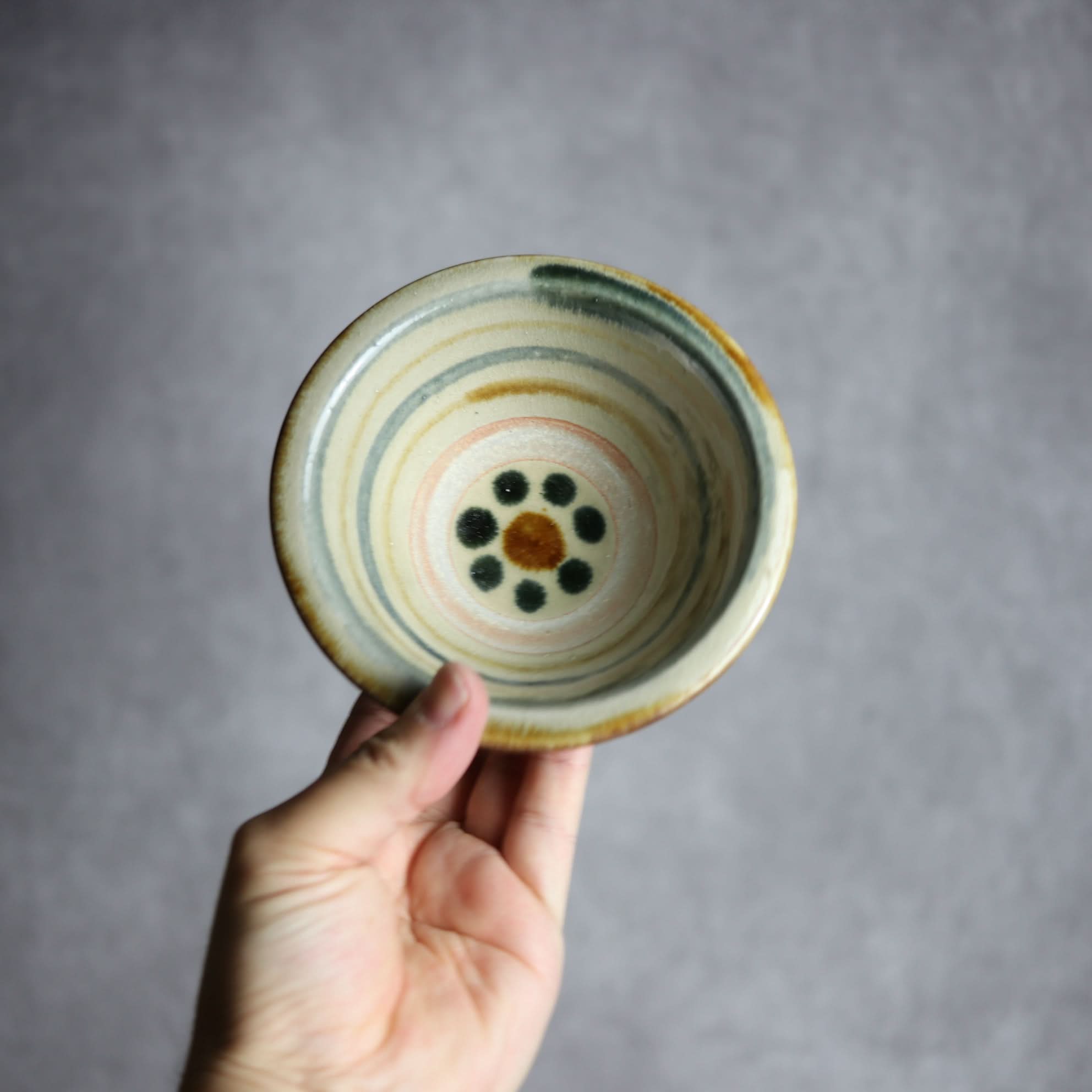 4寸ワンブー2 飴 呉須釉 印花 輪紋 やちむん 陶器 北窯 松田米司工房 やちむん 陶器.