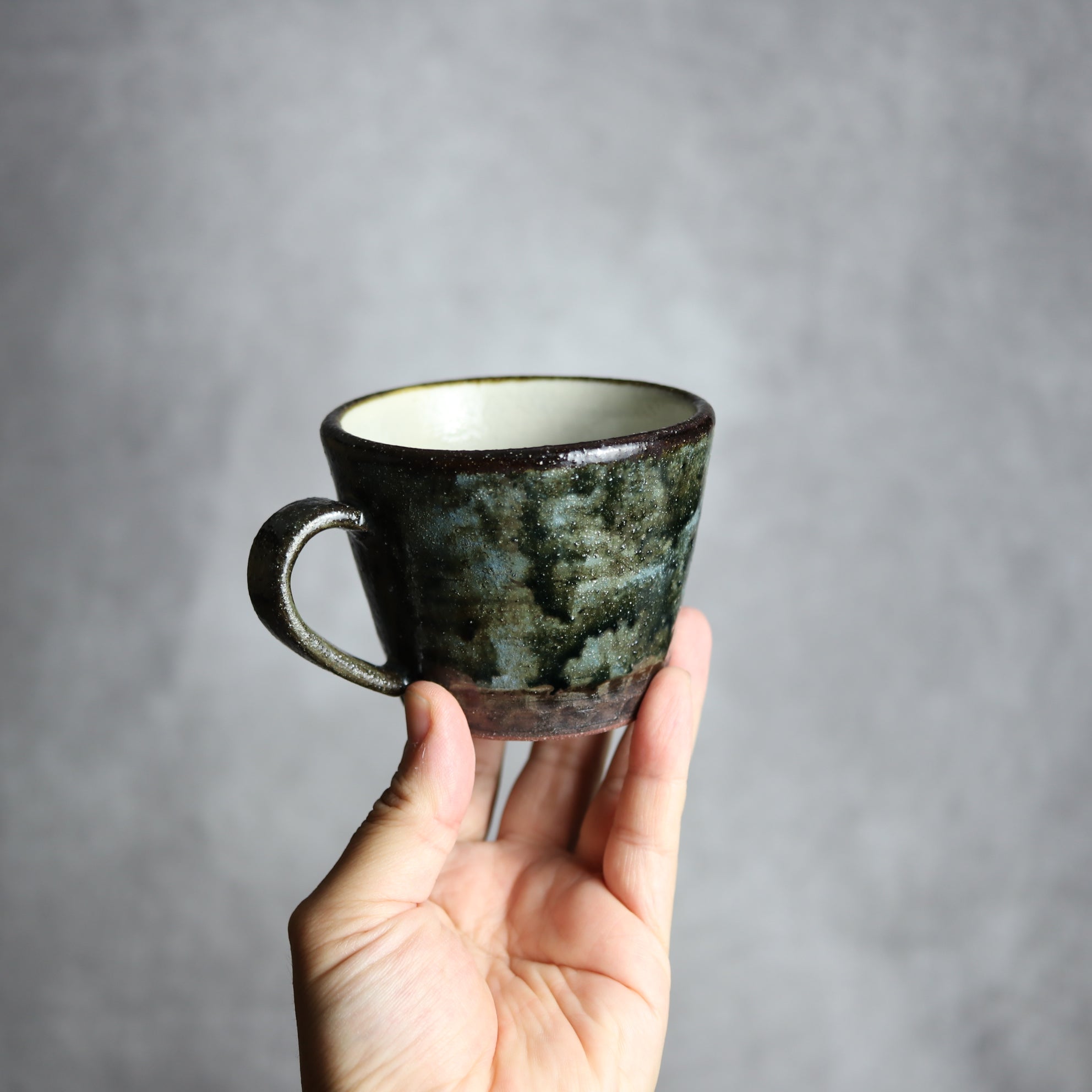 sui - コーヒーカップ1 孔雀 やちむん 陶器 sui - mundasui