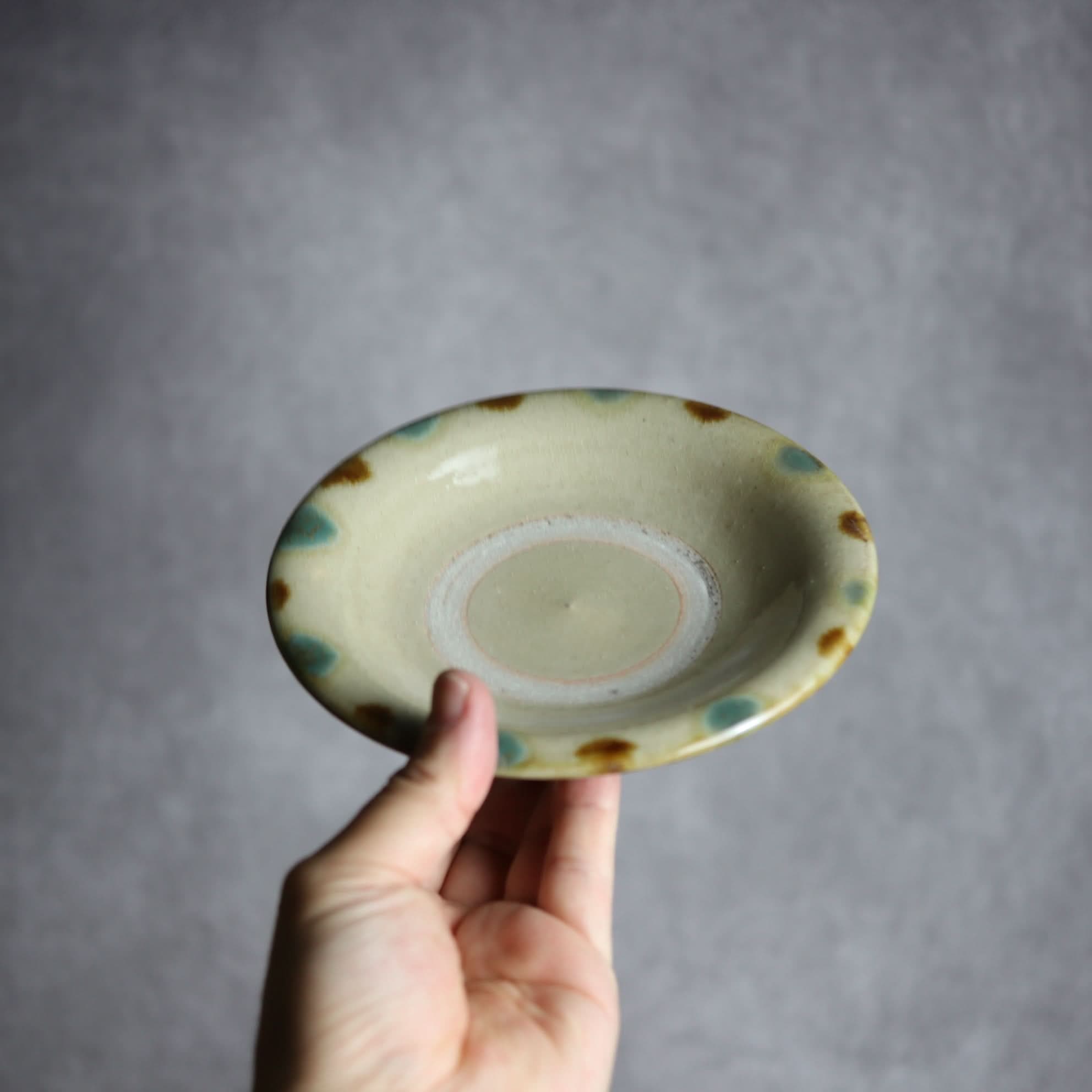 5寸皿1 三彩 点打 やちむん 陶器 北窯 松田米司工房 やちむん 陶器.