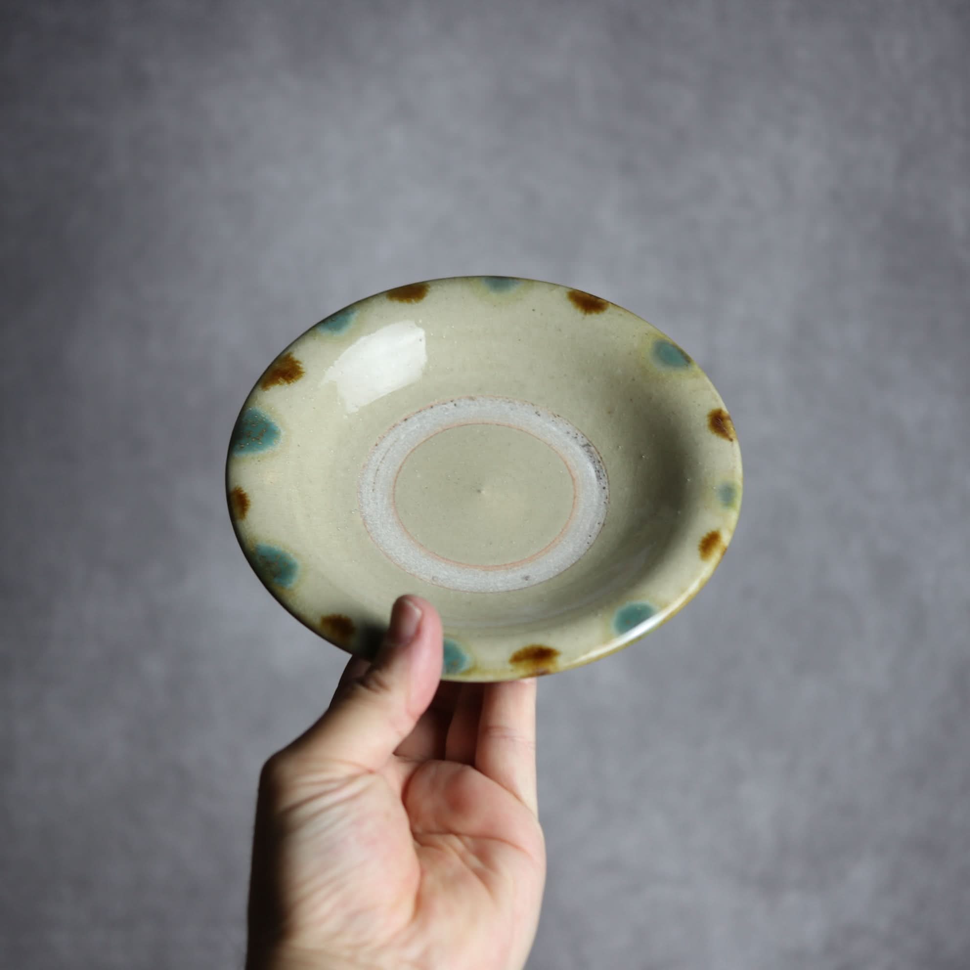 5寸皿1 三彩 点打 やちむん 陶器 北窯 松田米司工房 やちむん 陶器.