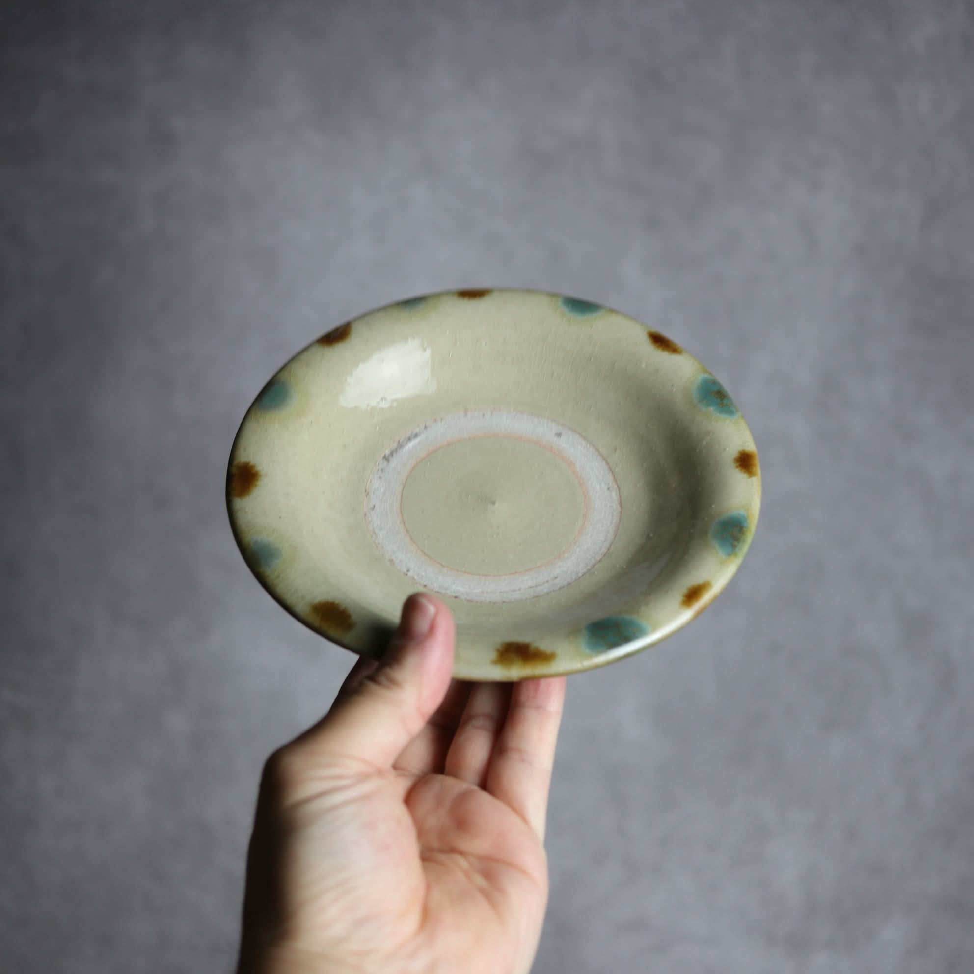 5寸皿1 三彩 点打 やちむん 陶器 北窯 松田米司工房 やちむん 陶器.