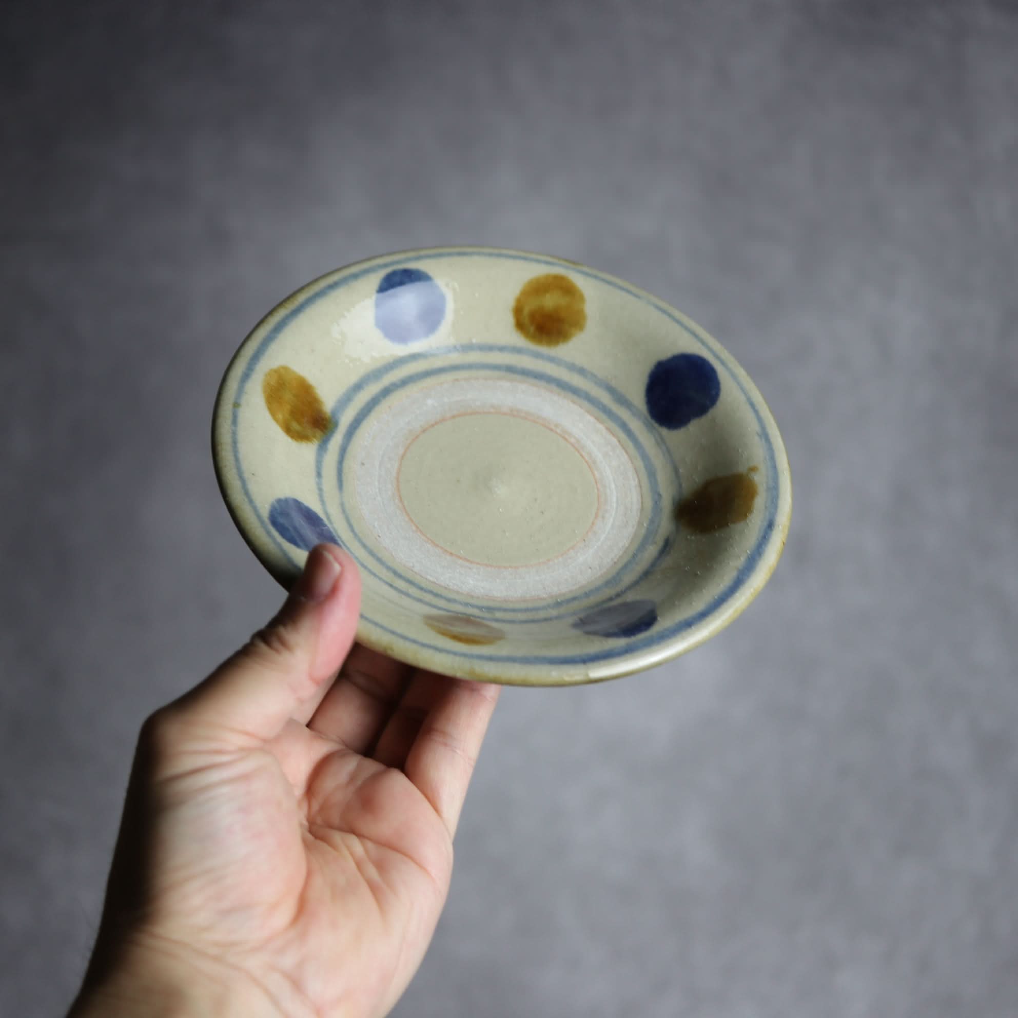 5寸皿2 飴 呉須釉 点打 やちむん 陶器 北窯 松田米司工房 やちむん 陶器.