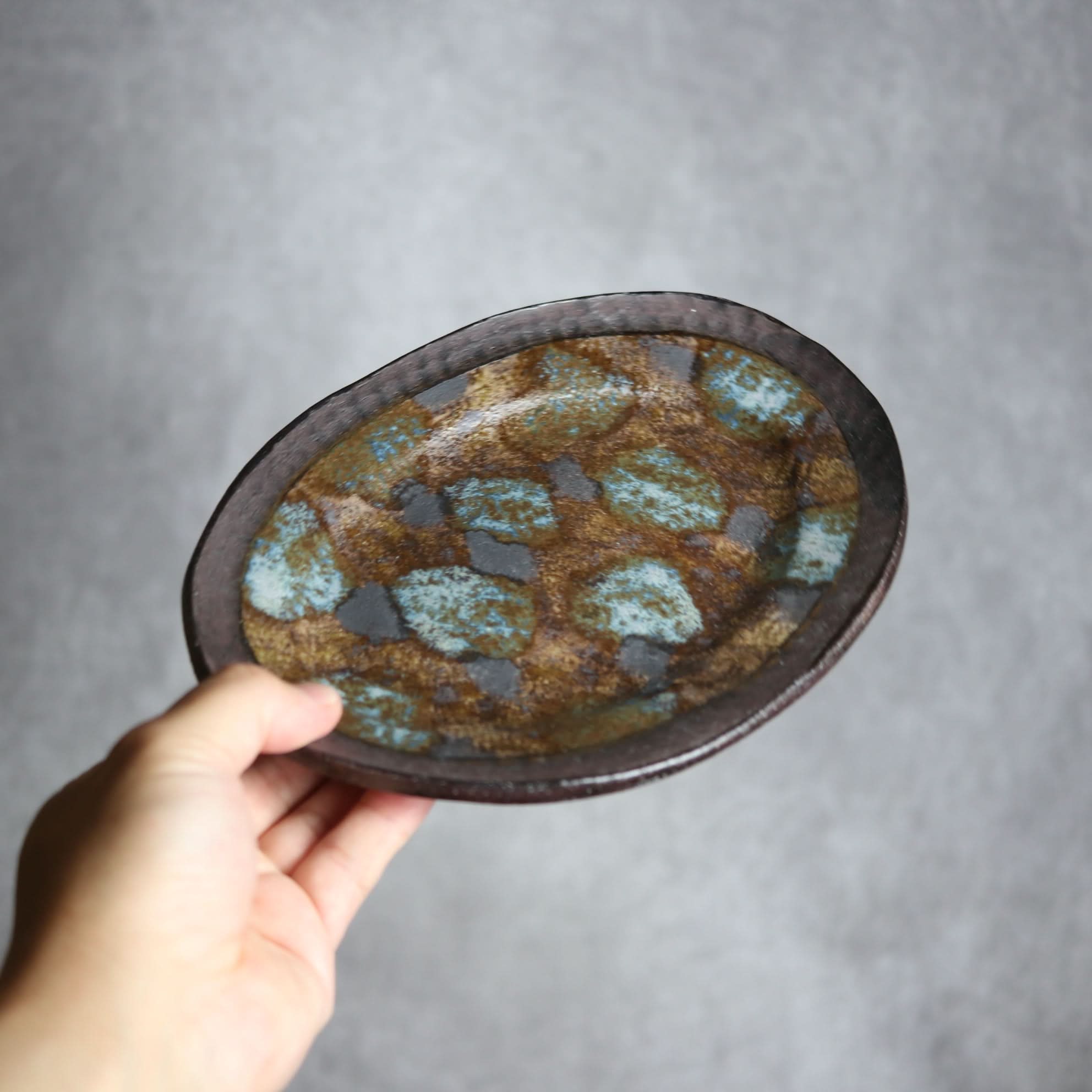 オーバルリム皿1 黒シリーズ やちむん 陶器 sui やちむん 陶器.