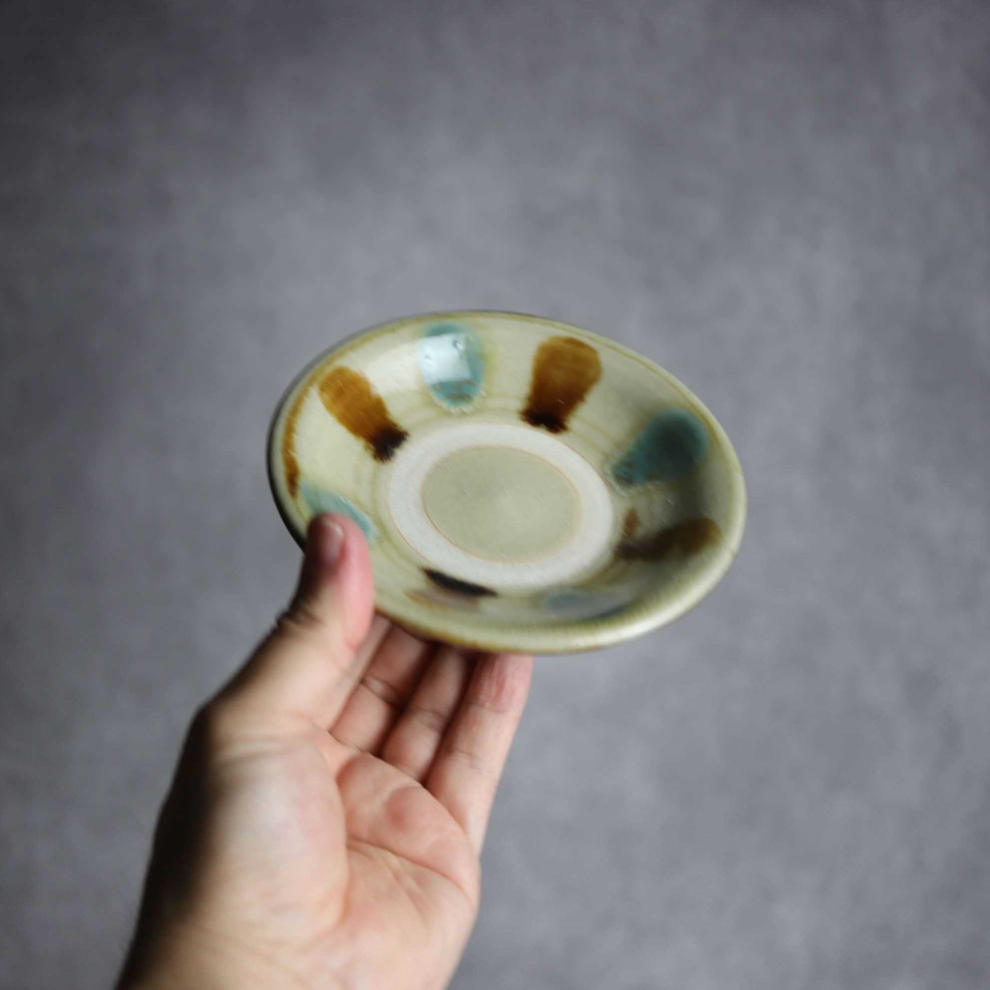4寸皿1 三彩 点打 やちむん 陶器 北窯 松田米司工房 やちむん 陶器.