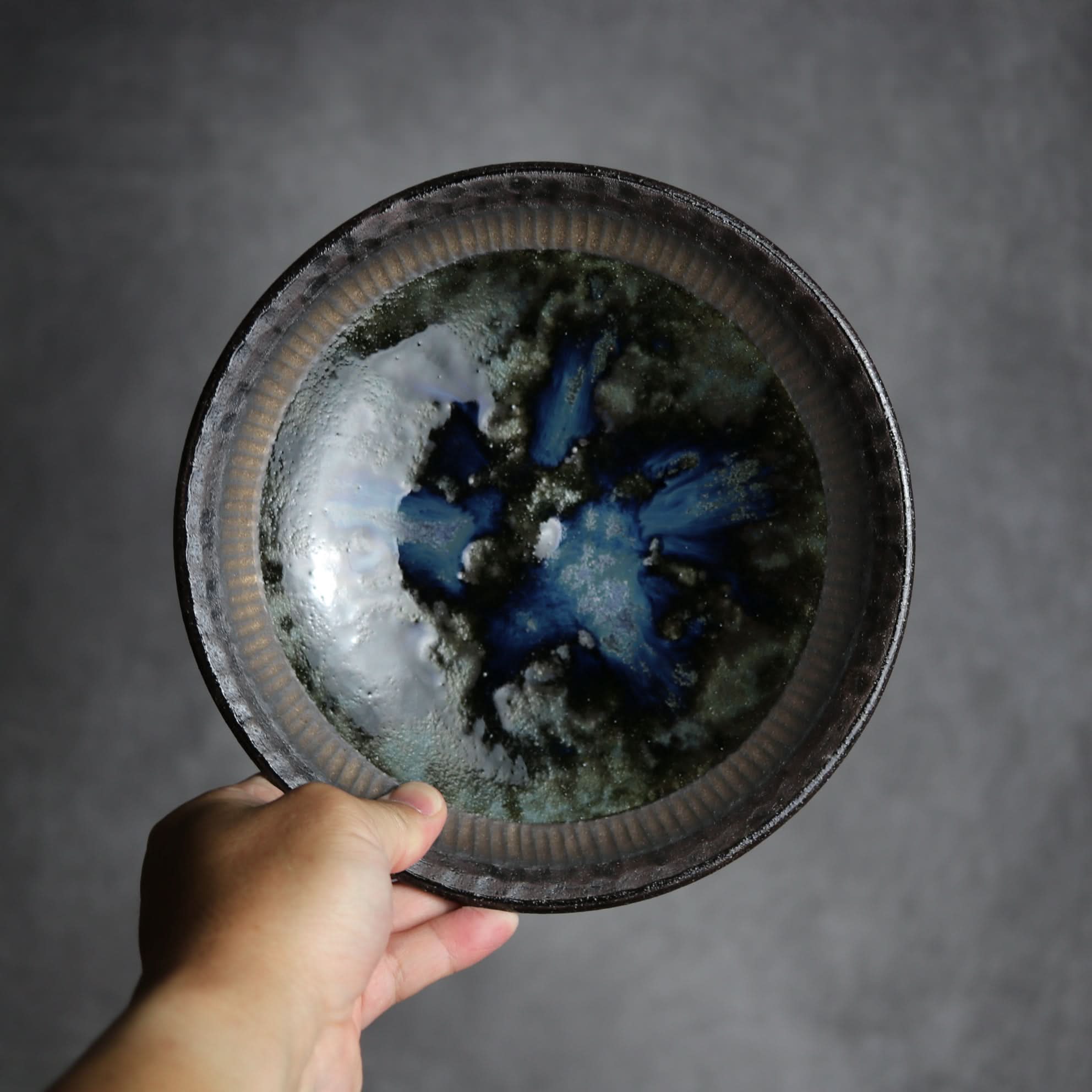 7寸皿1 孔雀 やちむん 陶器 sui やちむん 陶器.