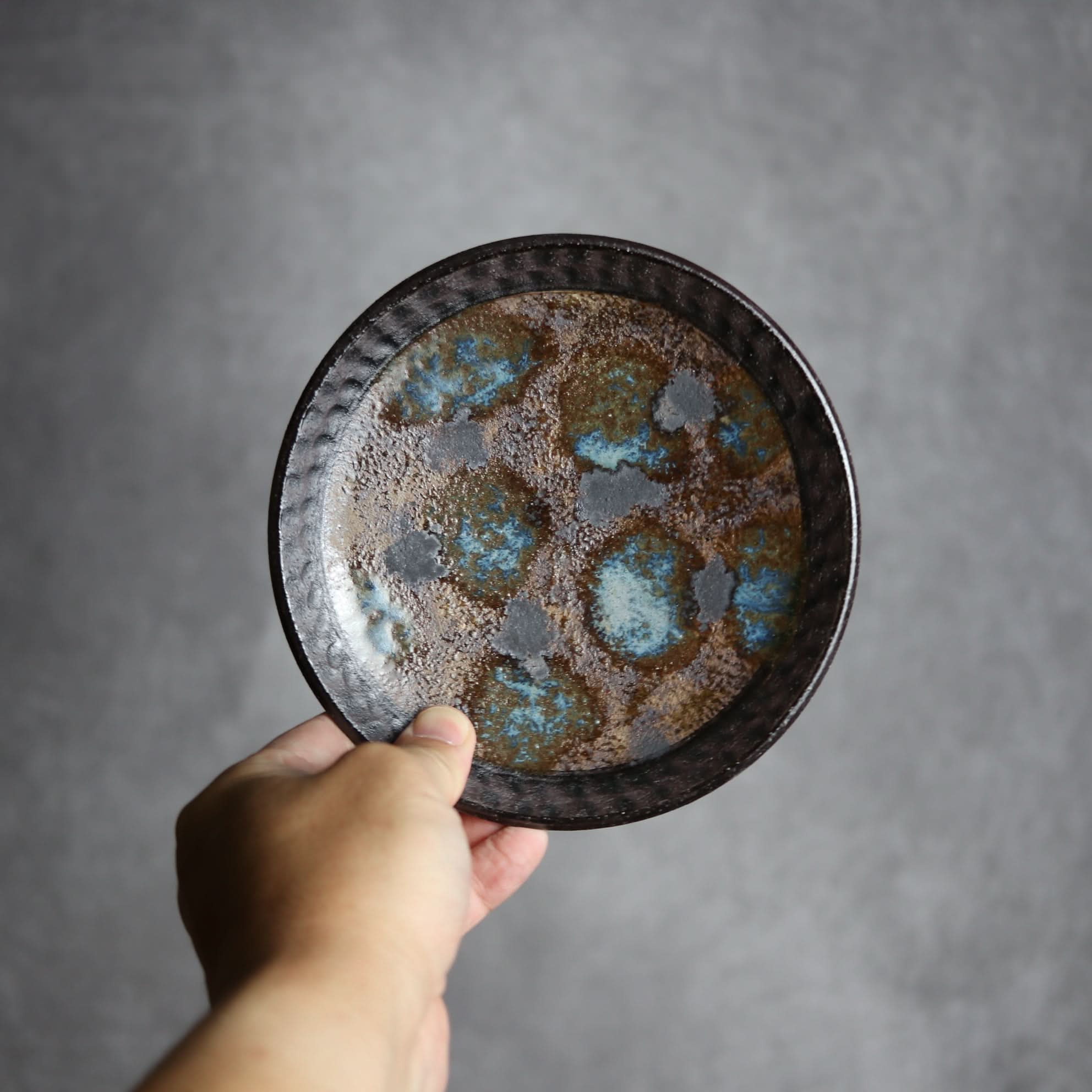 5寸皿1 黒シリーズ やちむん 陶器 sui やちむん 陶器.