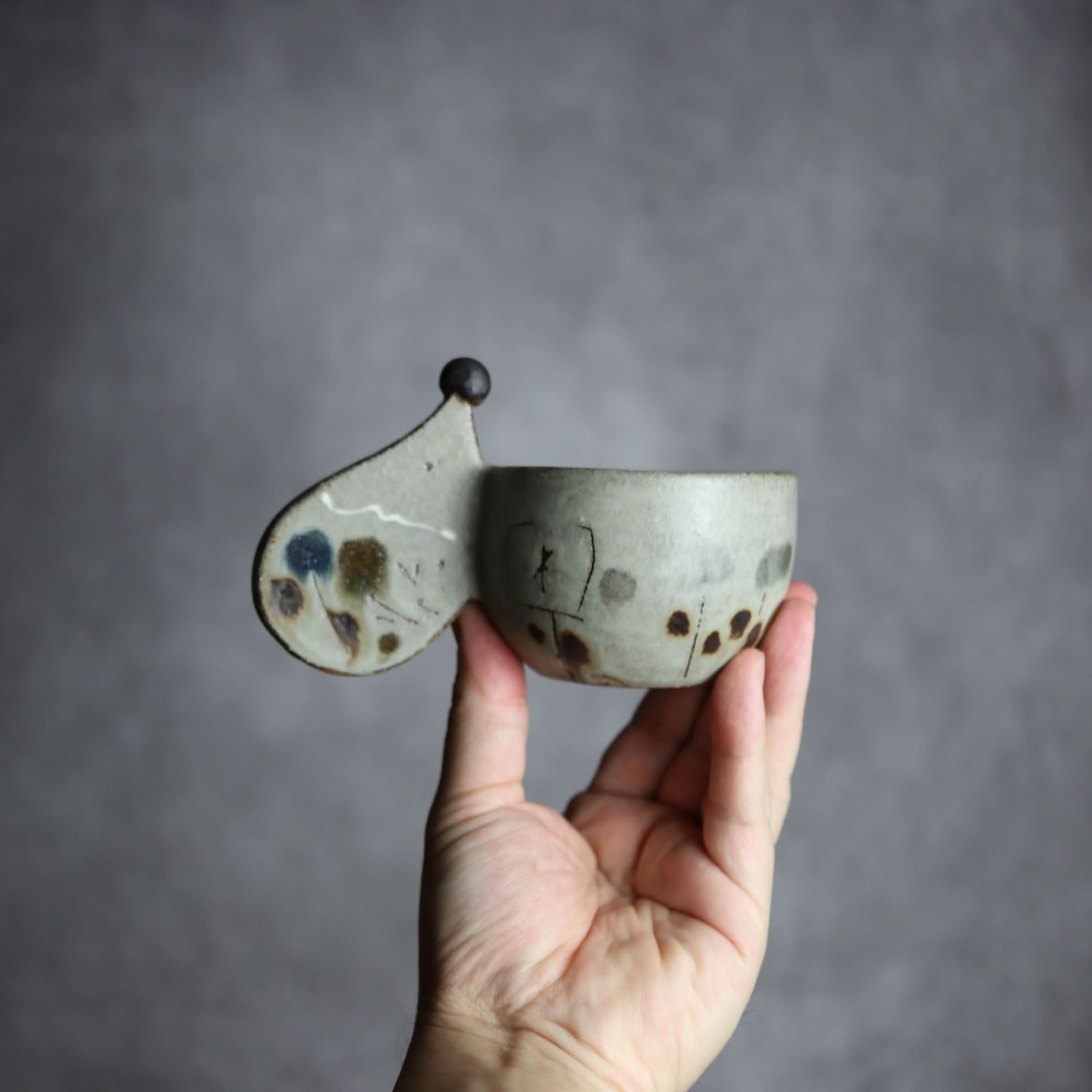 ハリネズミカップ4 やちむん 陶器 土の種 やちむん 陶器.