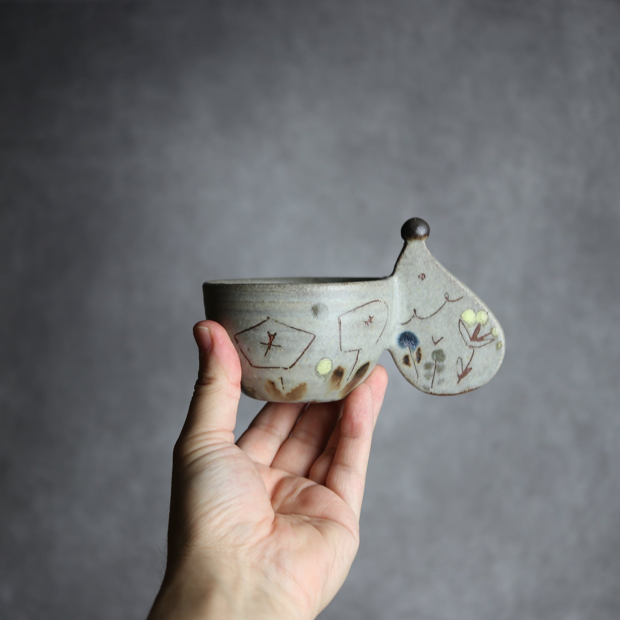 ハリネズミカップ5 やちむん 陶器 土の種