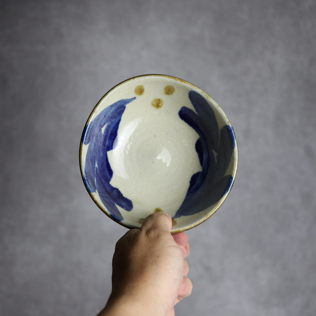4.5寸鉢1 飴 呉須釉 実双葉やちむん 陶器 漂窯