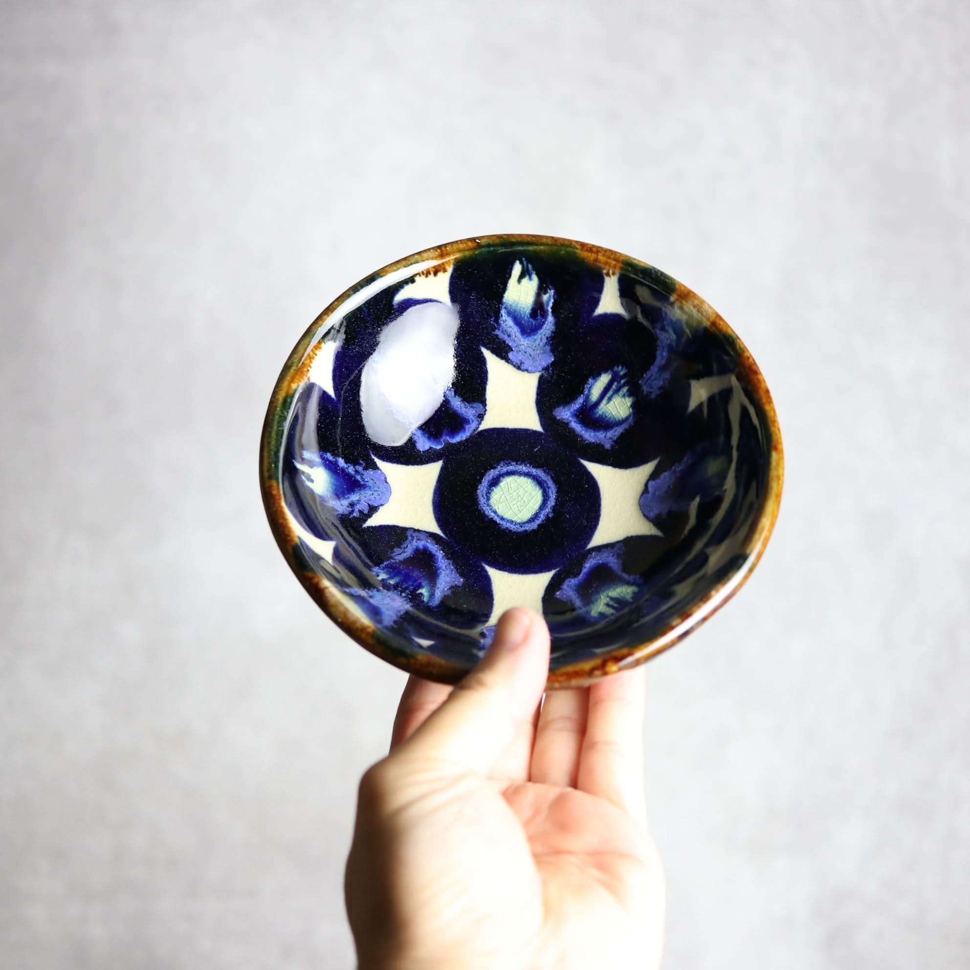 Alt Tag:*小鉢大1 青緑丸紋 やちむん 陶器 エドメ陶房