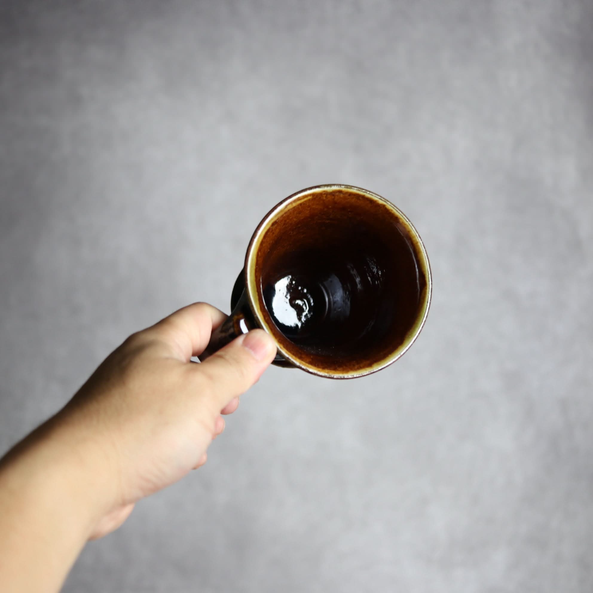 マグカップ1 飴釉 イッチン 唐草 やちむん 陶器 茂生窯 陶器.
