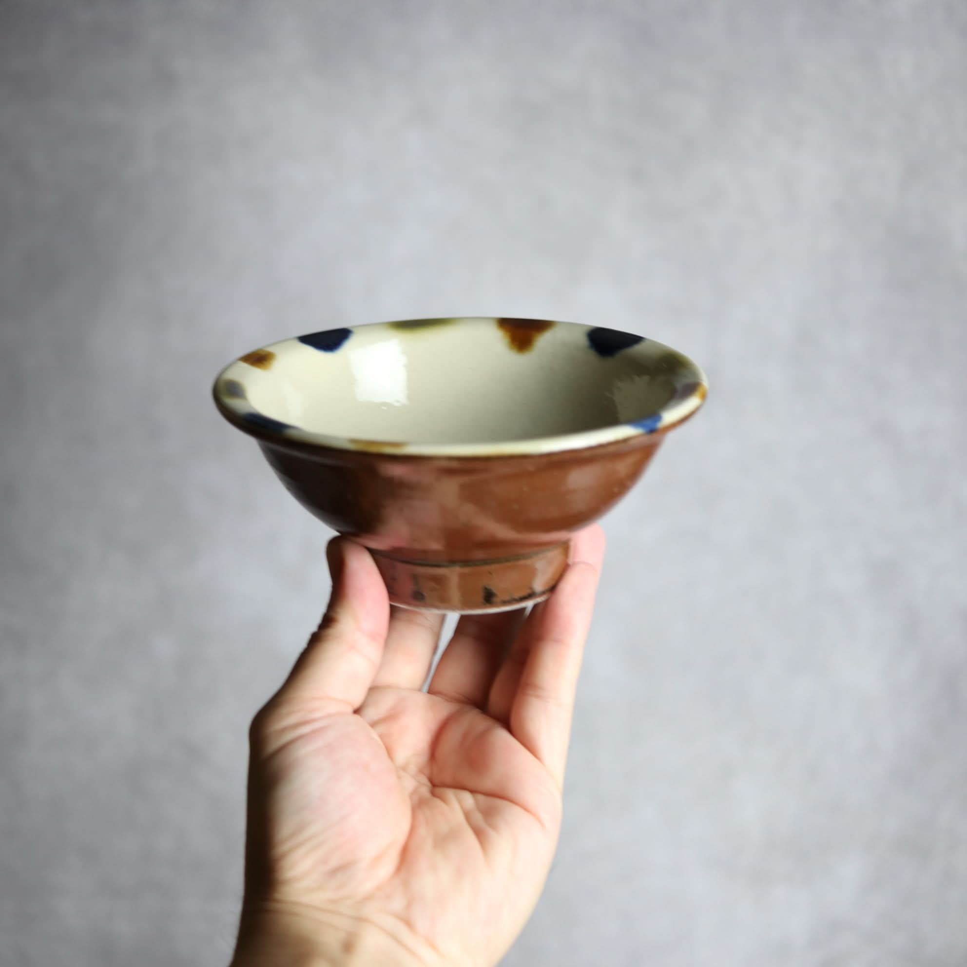 4寸ワンブー1 三彩 縁点打 やちむん 陶器 茂生窯 陶器.