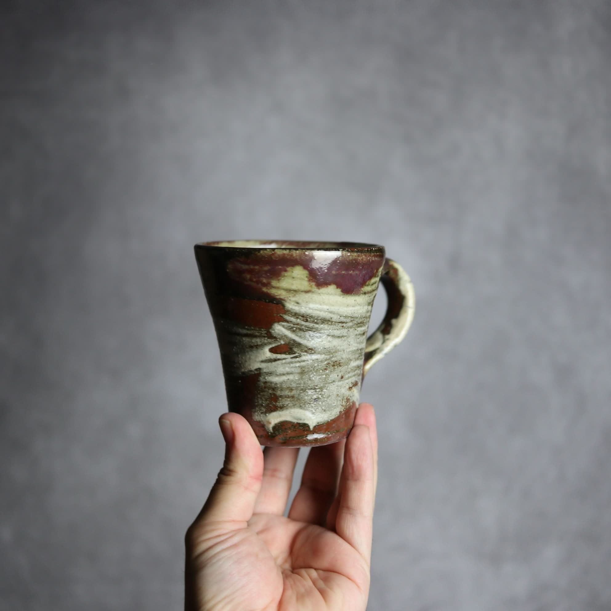 Vマグ 大1 緑釉 刷毛目 やちむん 陶器 北窯 松田共司工房 やちむん 陶器.