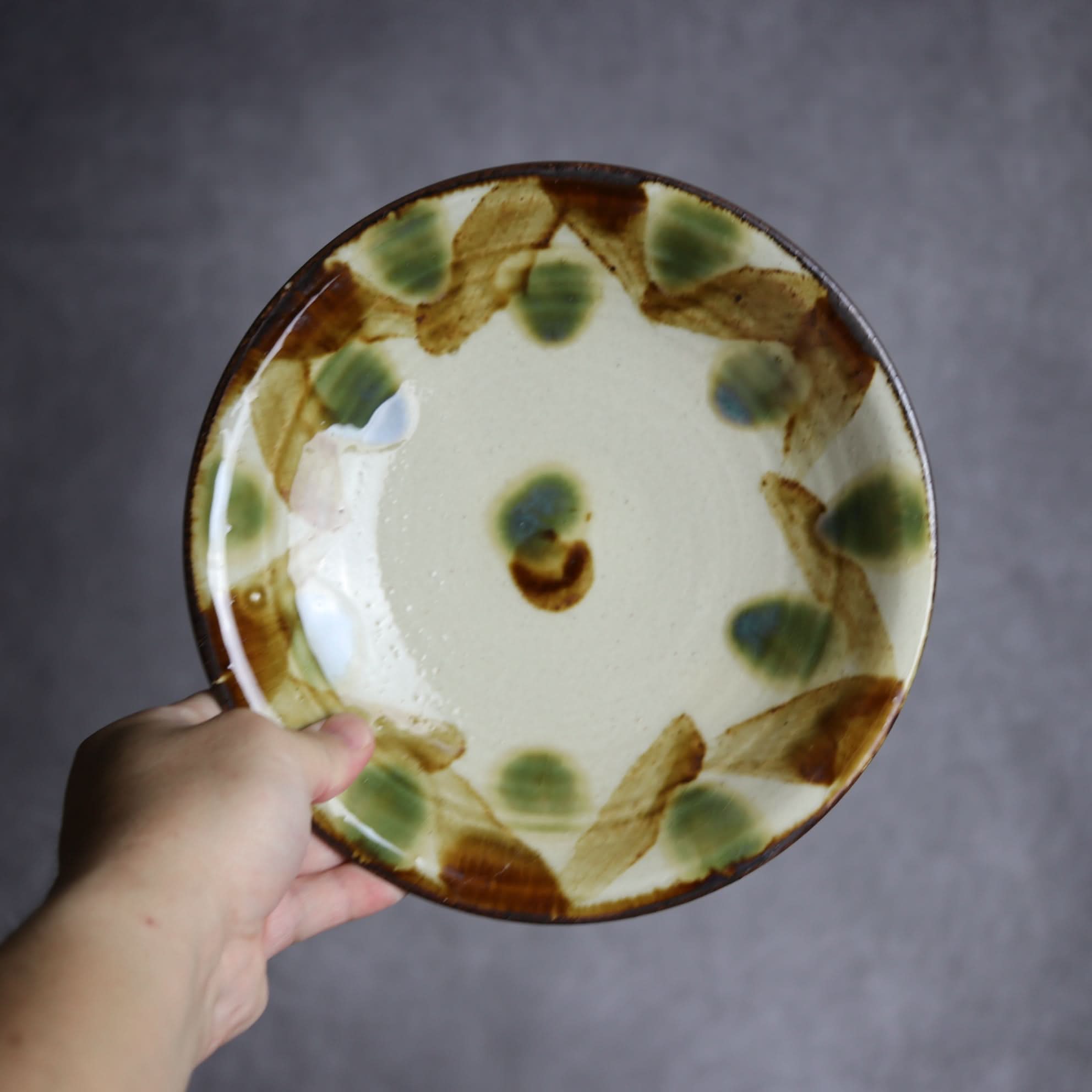 7寸皿1 三彩 格子点打 やちむん 陶器 いずみ窯 島袋工房 やちむん 陶器.