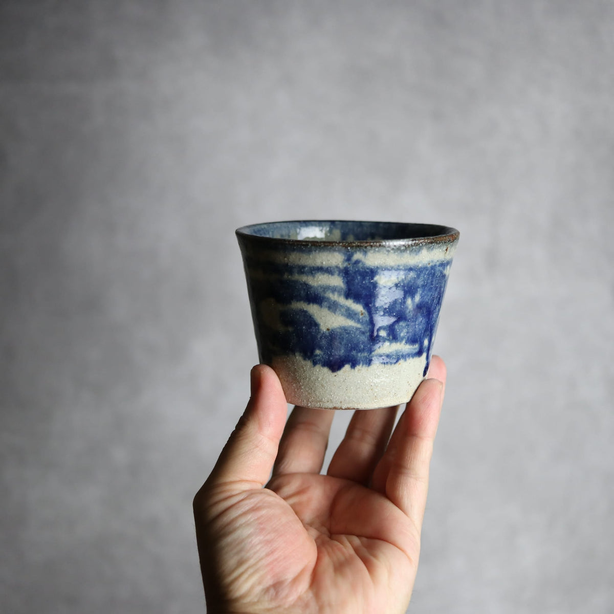 そば猪口1 呉須釉 唐草 やちむん 陶器 榮一工房