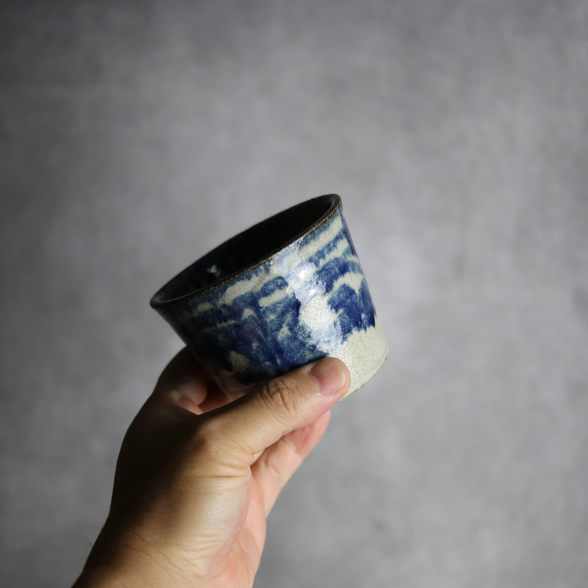 そば猪口1 呉須釉 唐草 やちむん 陶器 榮一工房
