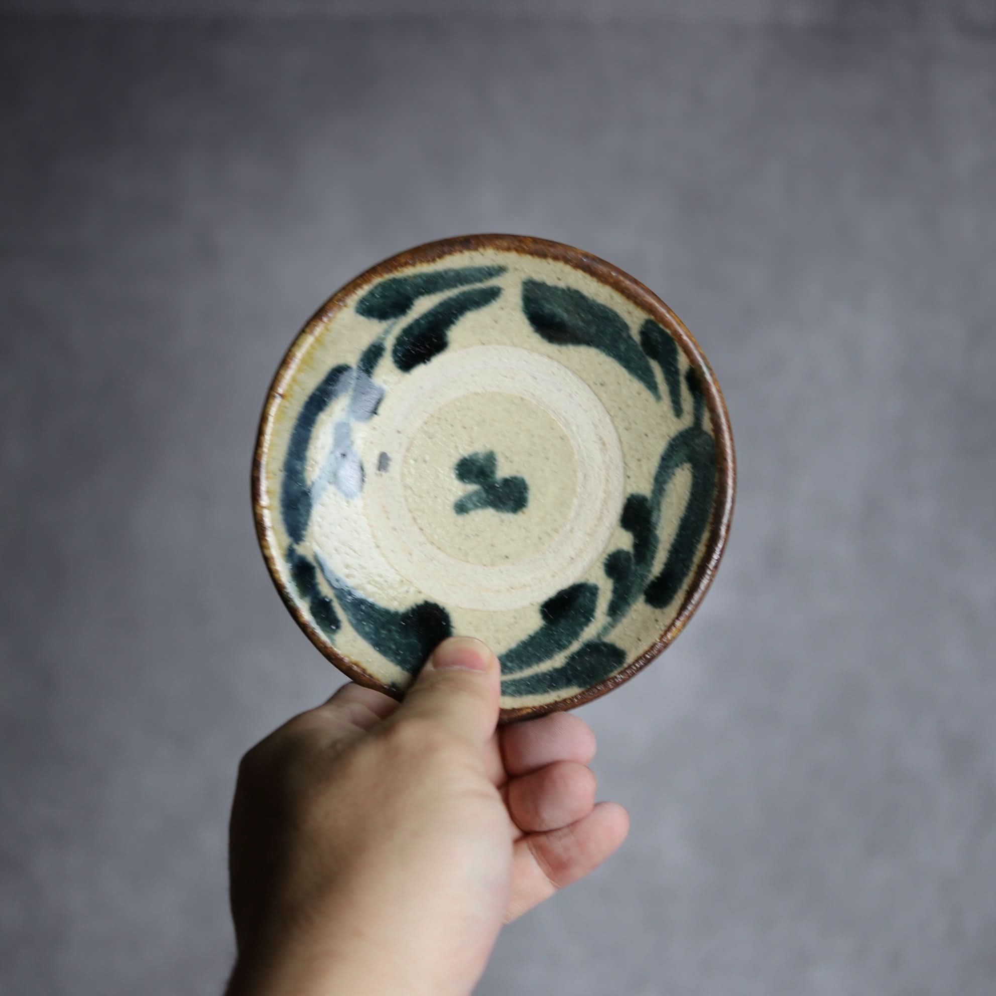 3.5寸皿3 呉須釉 唐草 やちむん 陶器 北窯 松田共司工房 やちむん 陶器.
