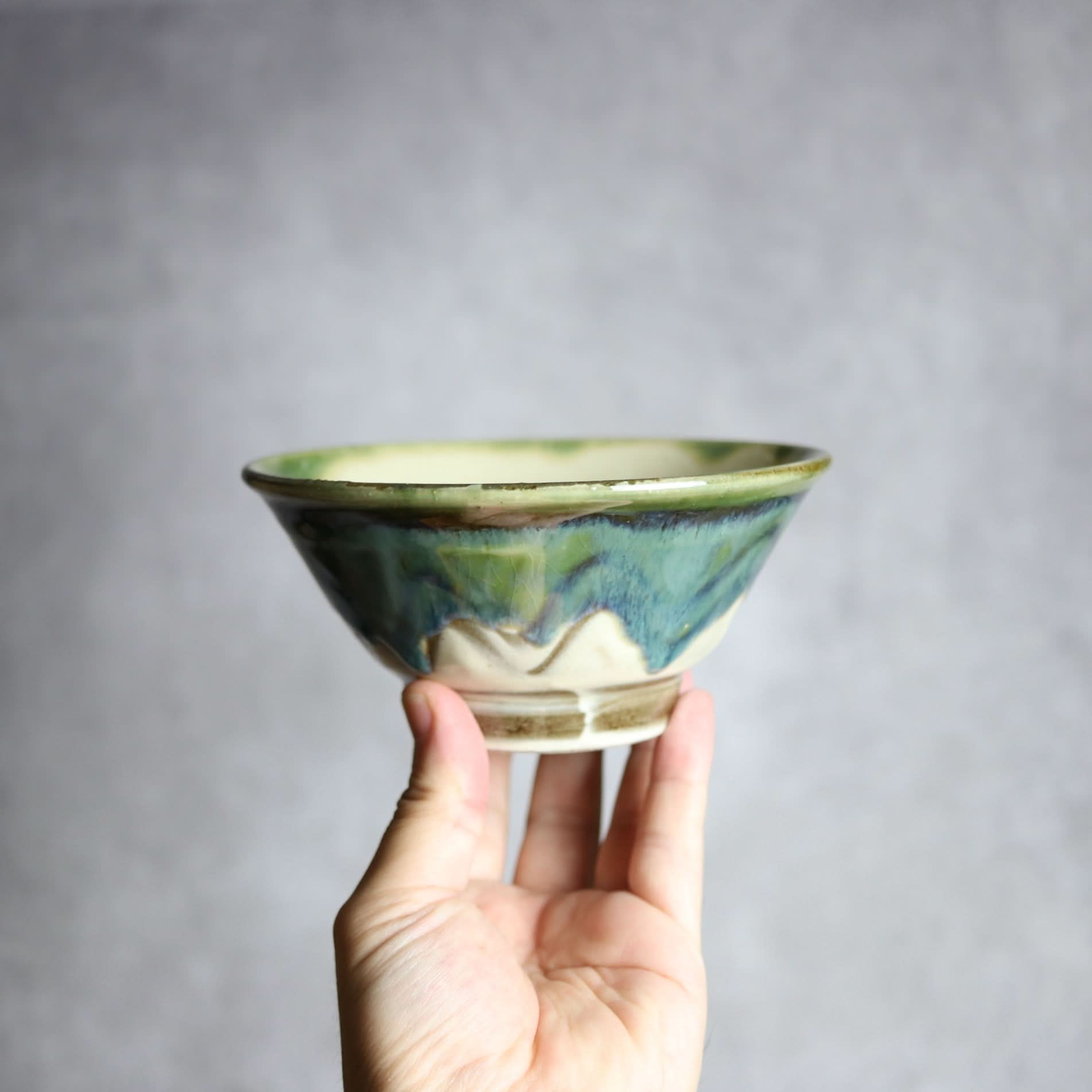 4.5寸マカイ1 緑釉 指描 やちむん 陶器 いずみ窯 島袋工房 やちむん 陶器.