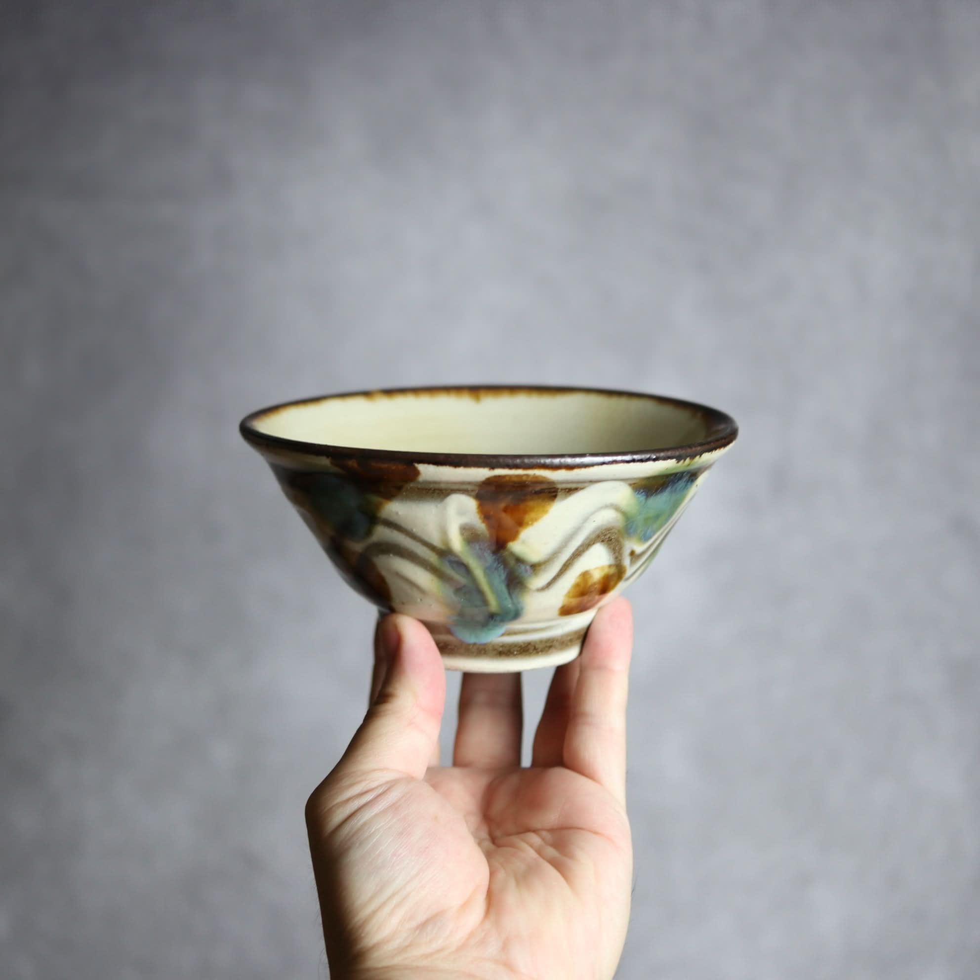 4.5寸マカイ1 三彩 指描 点打 やちむん 陶器 いずみ窯 島袋工房 やちむん 陶器.