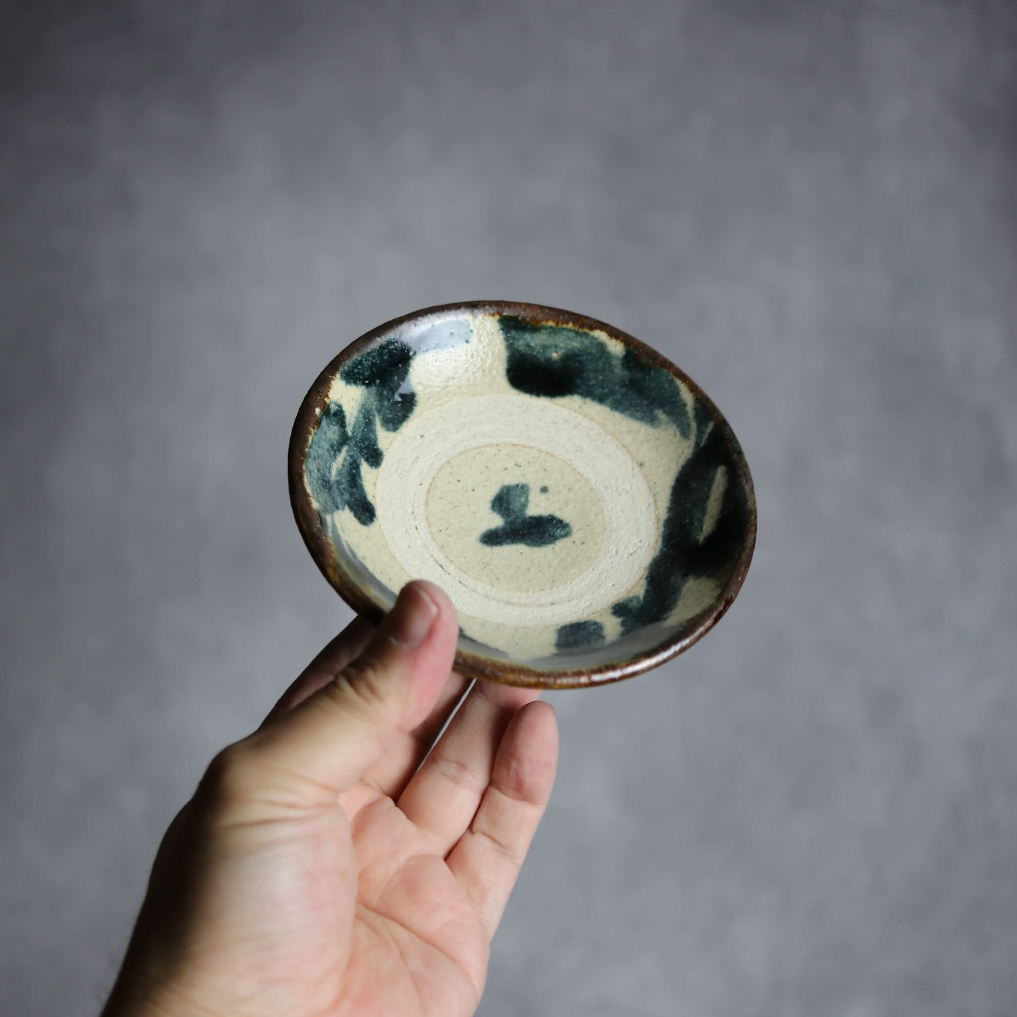 3.5寸皿4 呉須釉 唐草 やちむん 陶器 北窯 松田共司工房 やちむん 陶器.