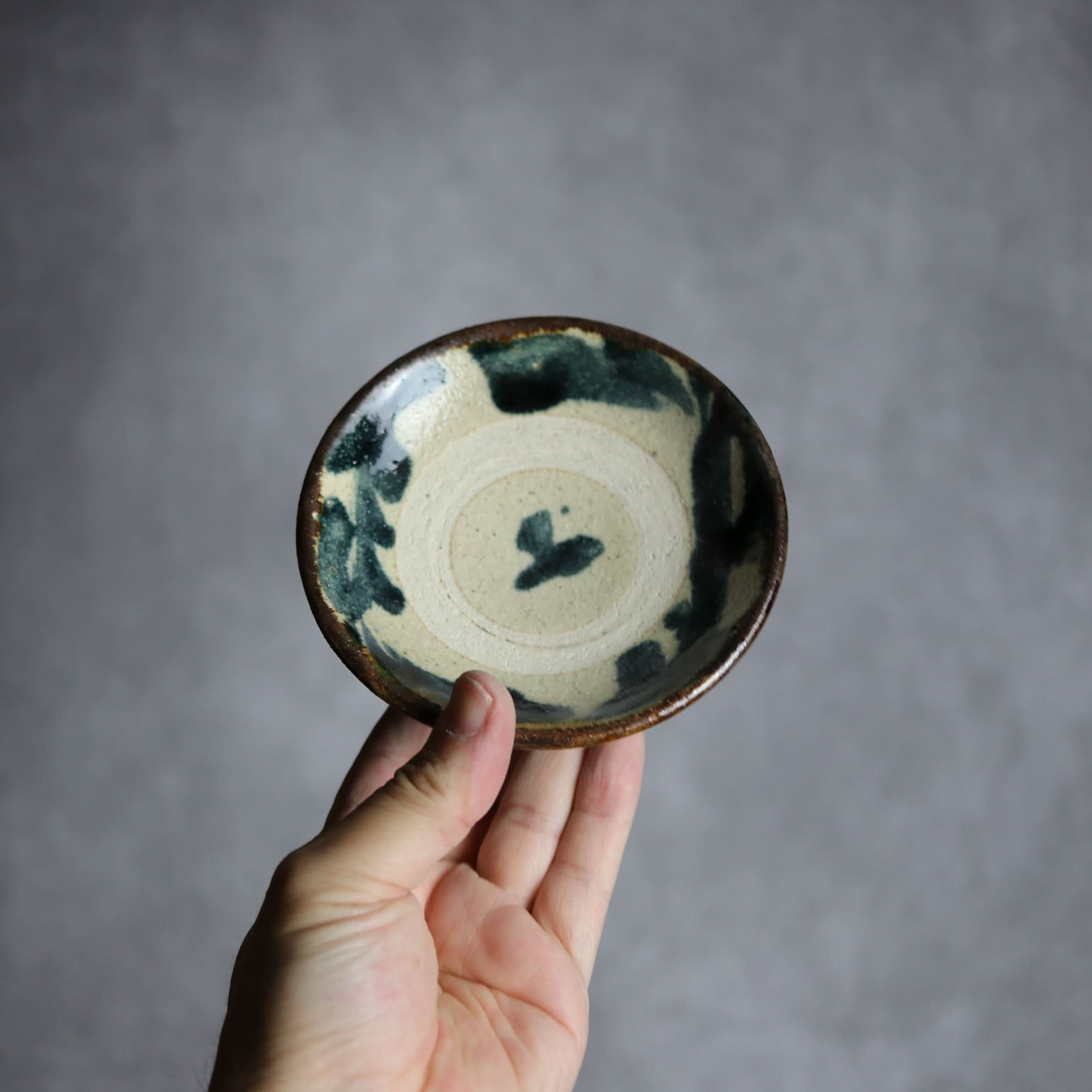 3.5寸皿4 呉須釉 唐草 やちむん 陶器 北窯 松田共司工房 やちむん 陶器.